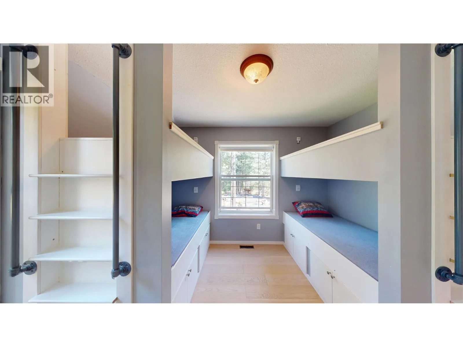 55 Mountview Road