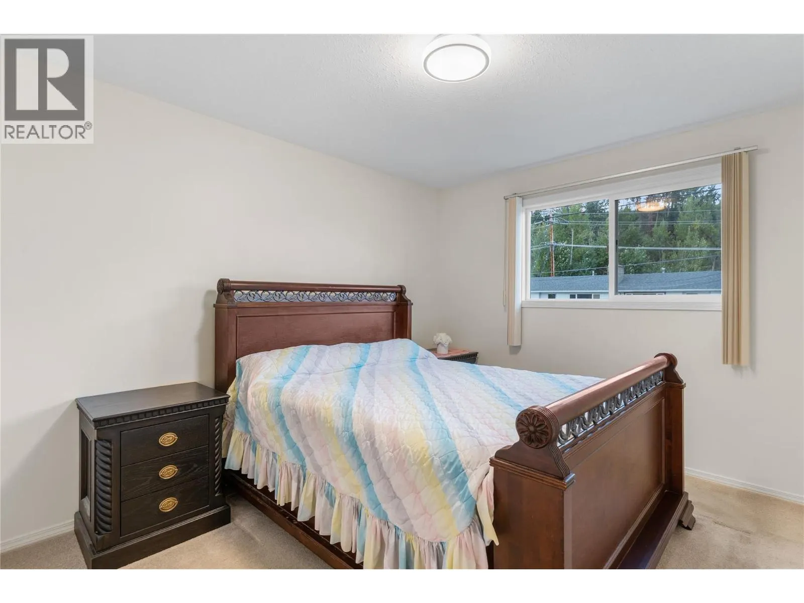 1390 Creekside Road