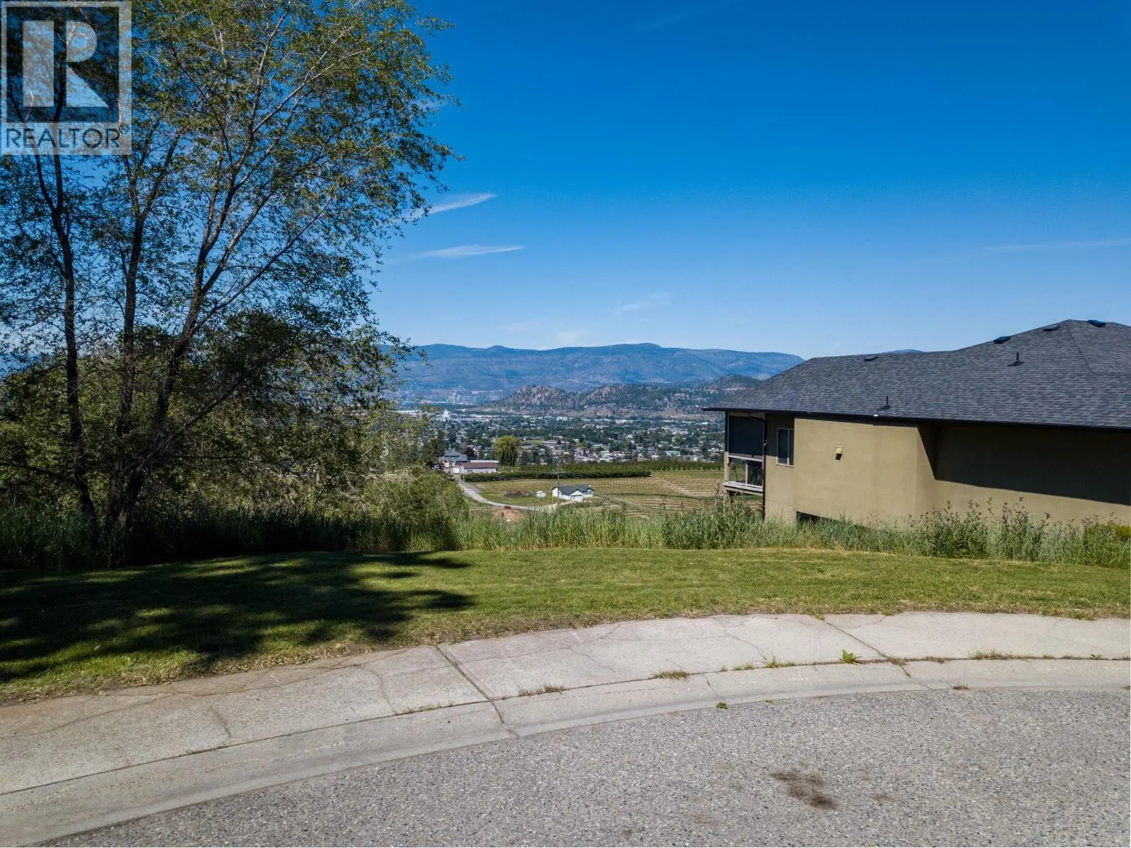 952 Ackerman Court