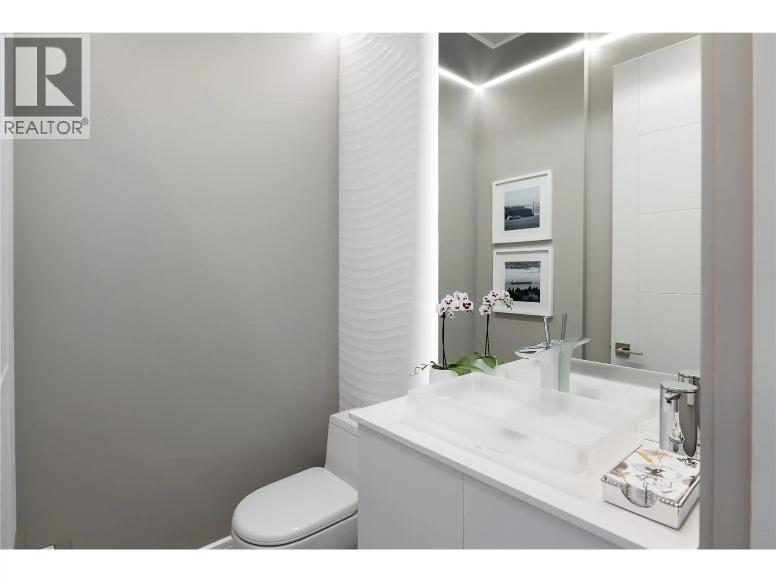 1076 Westpoint Drive