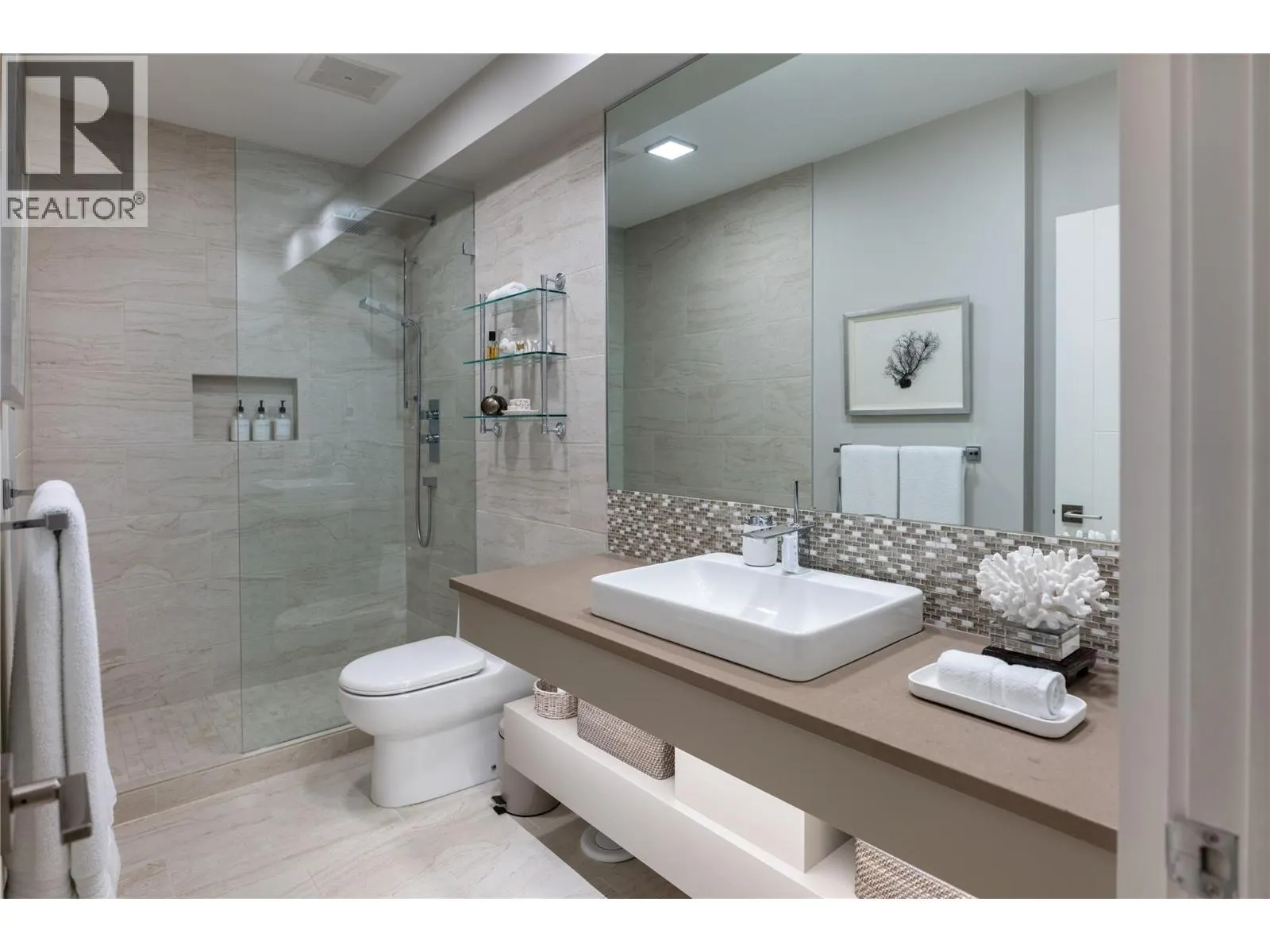 1076 Westpoint Drive