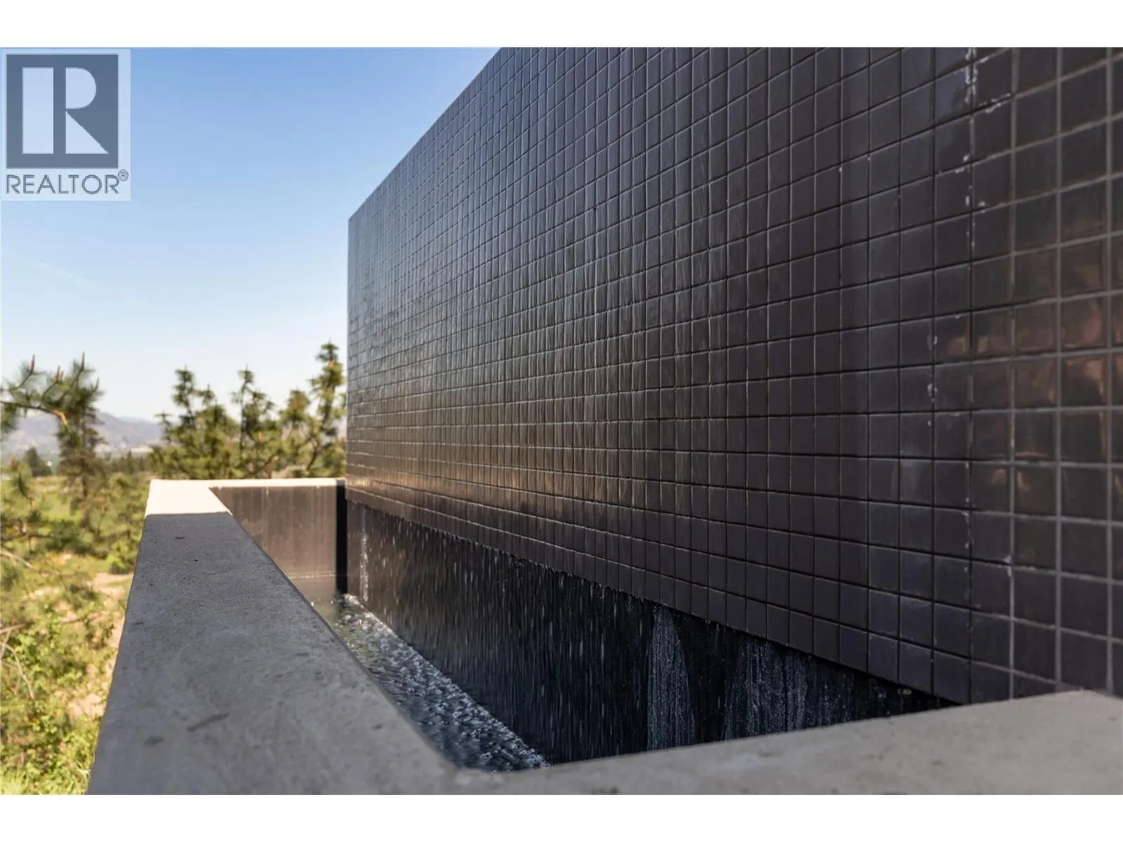 1076 Westpoint Drive