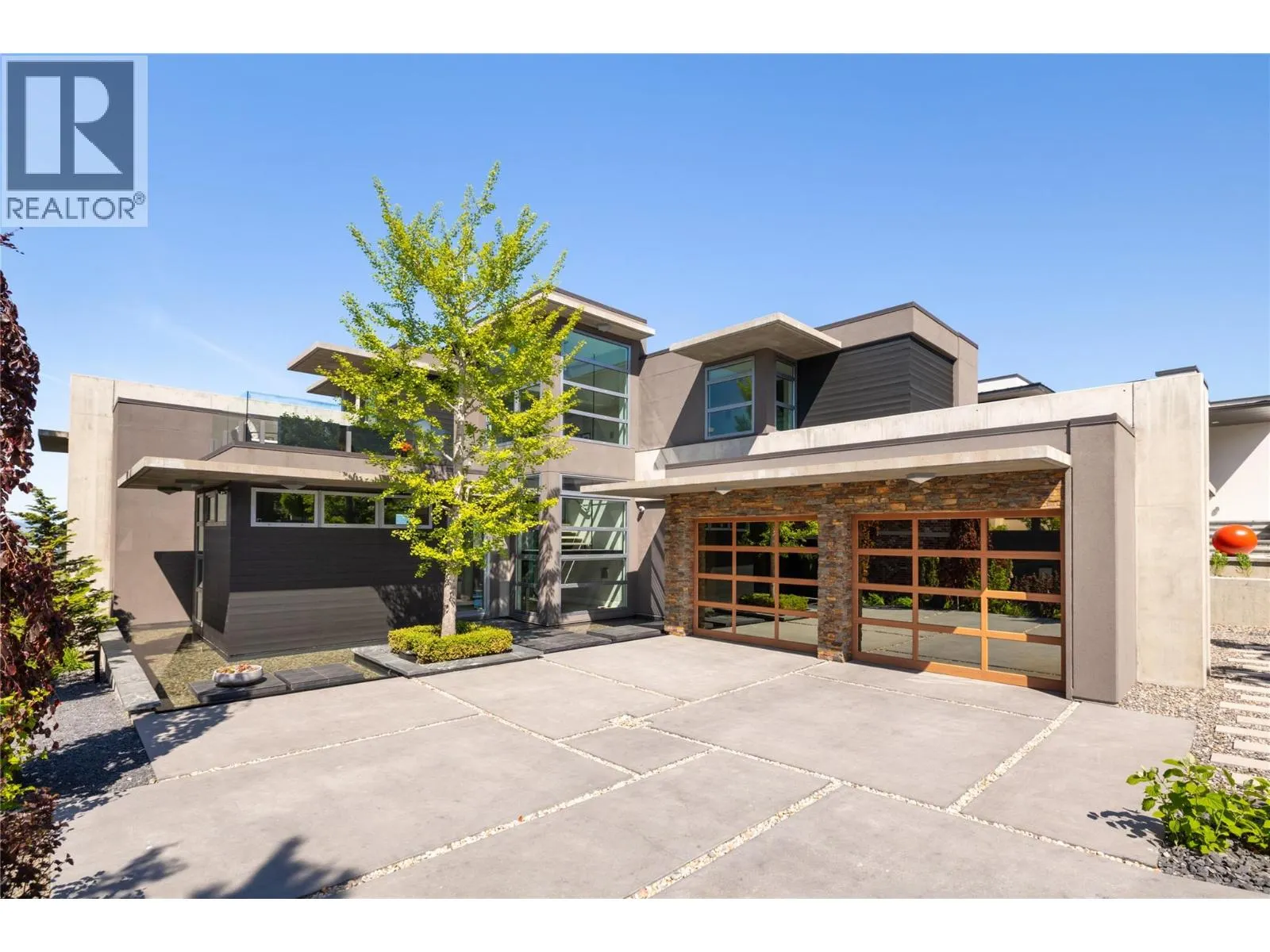 1076 Westpoint Drive