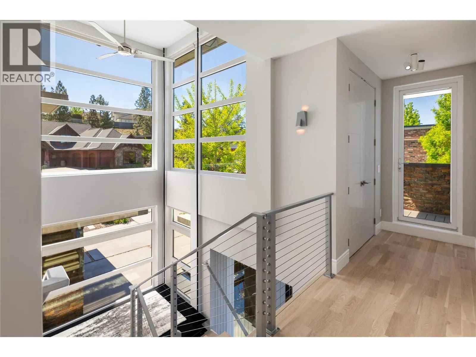 1076 Westpoint Drive