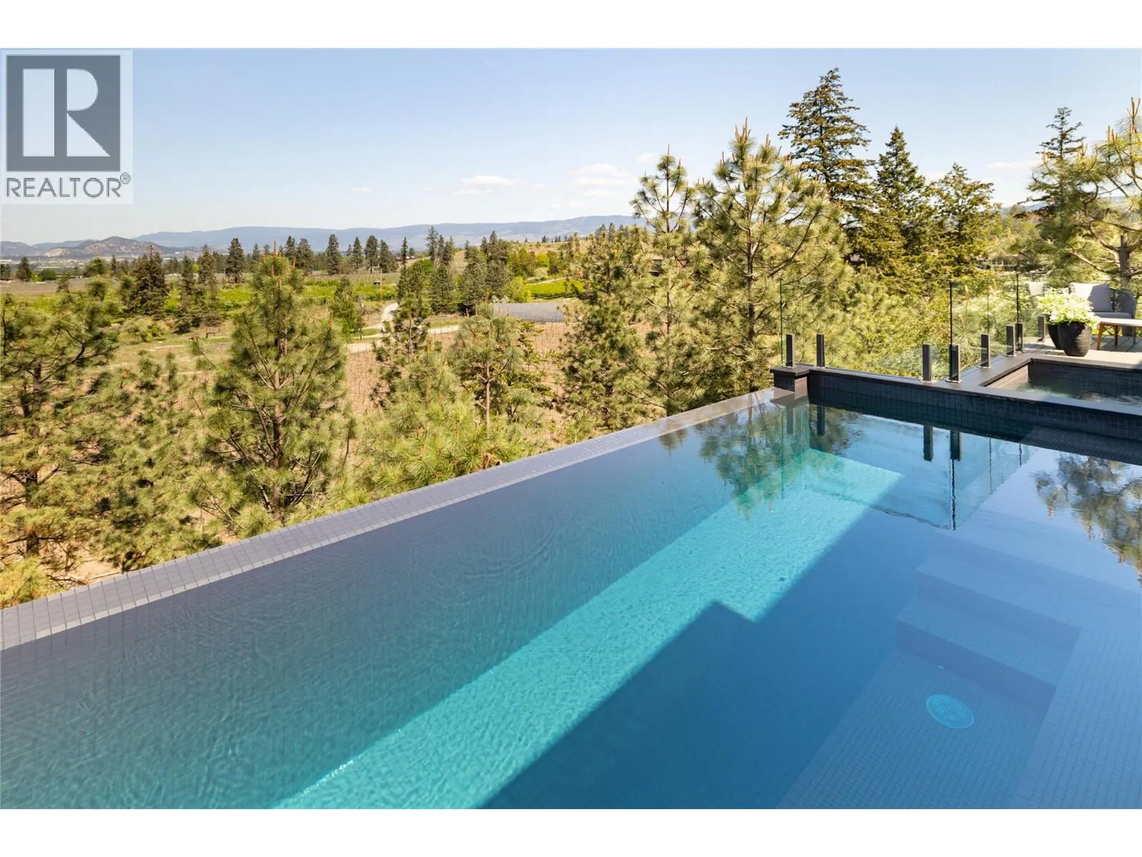 1076 Westpoint Drive