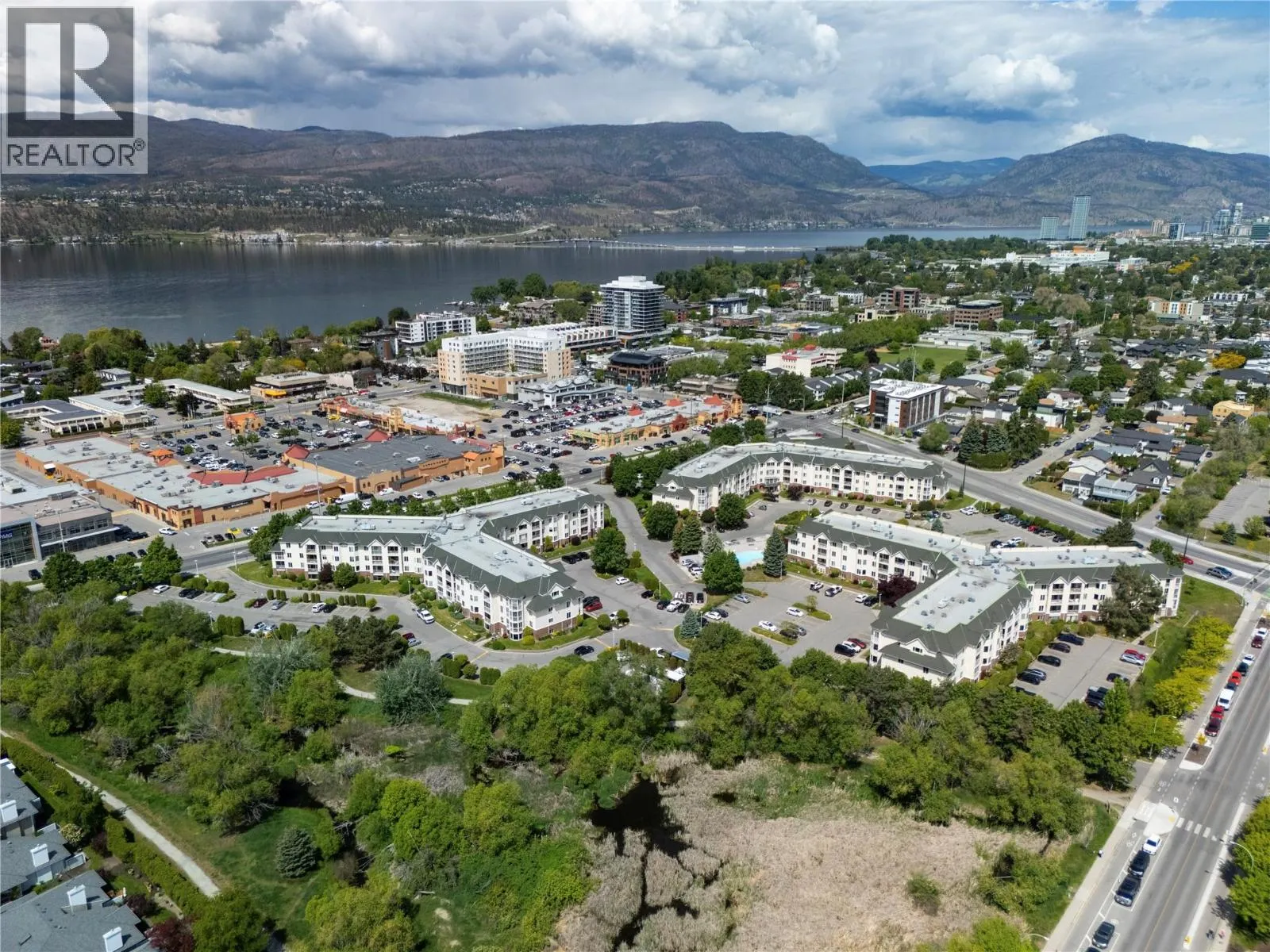3160 Casorso Road Unit# 404