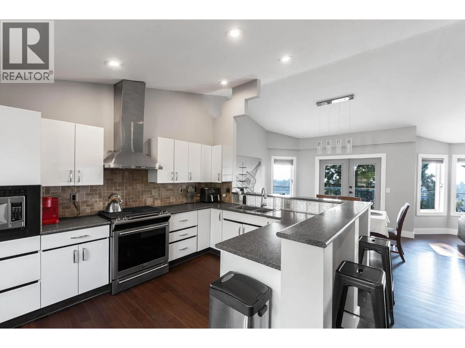 873 Horizon Court