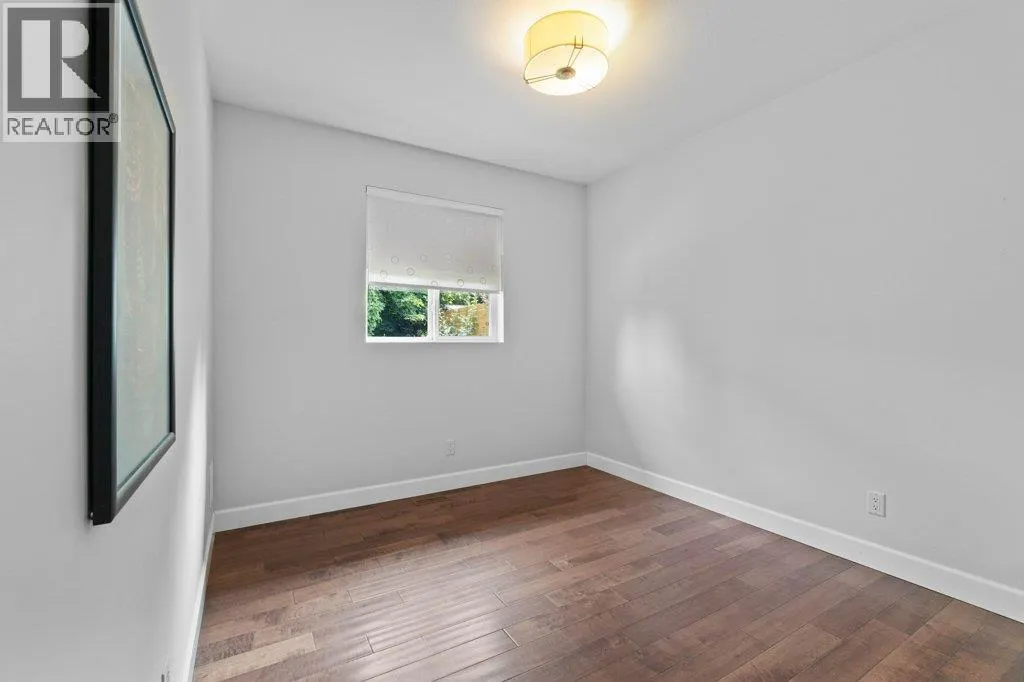 1320 12 Street SE