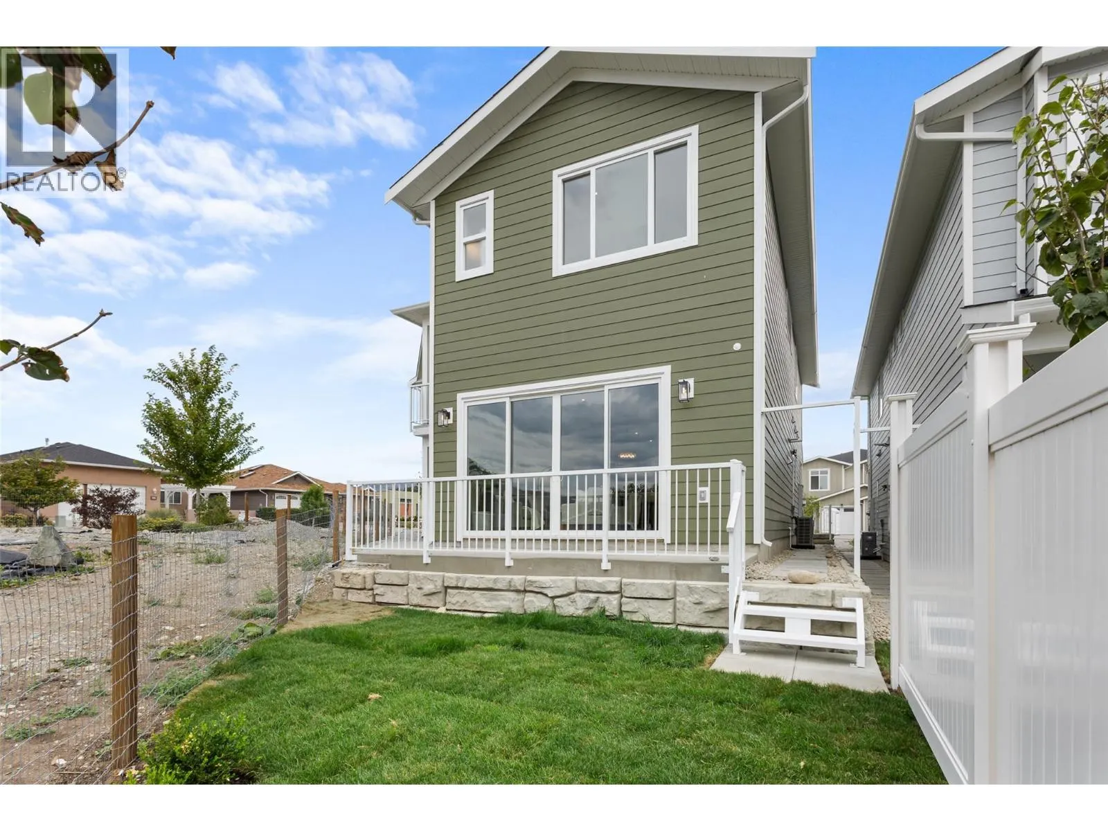 392 Chardonnay Avenue