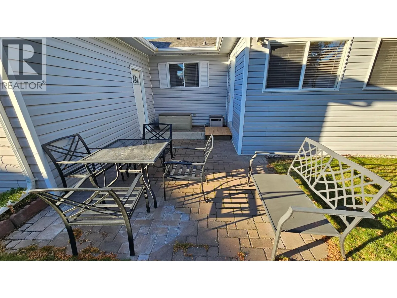 221 Sandpiper Crescent