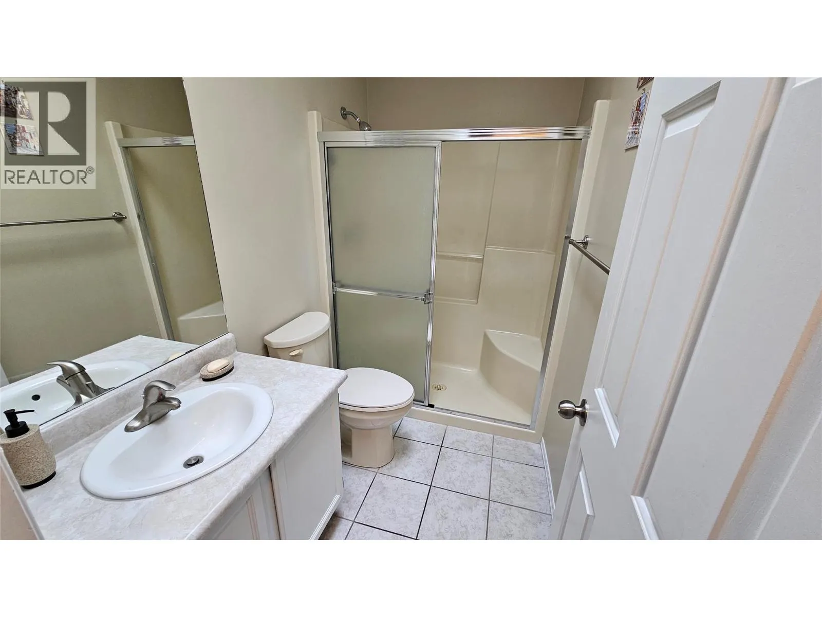 221 Sandpiper Crescent