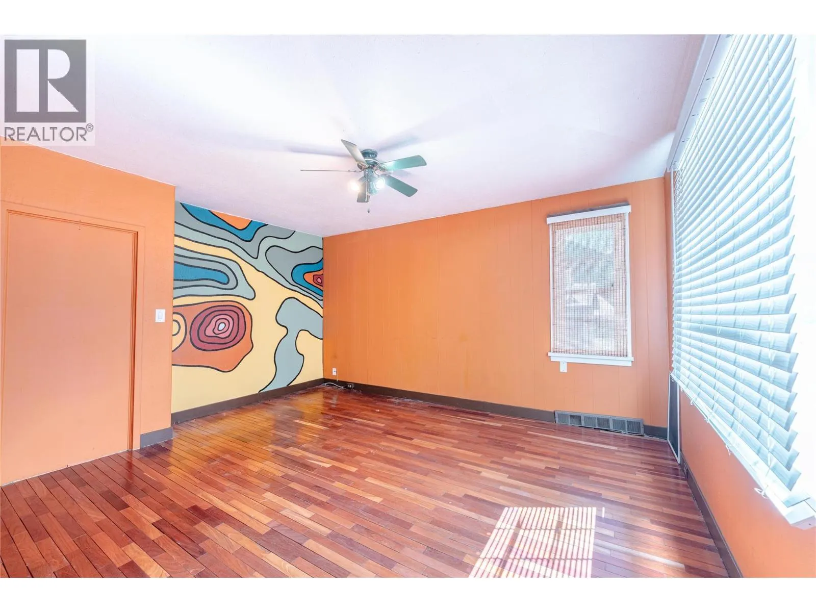 503 Third Street E
