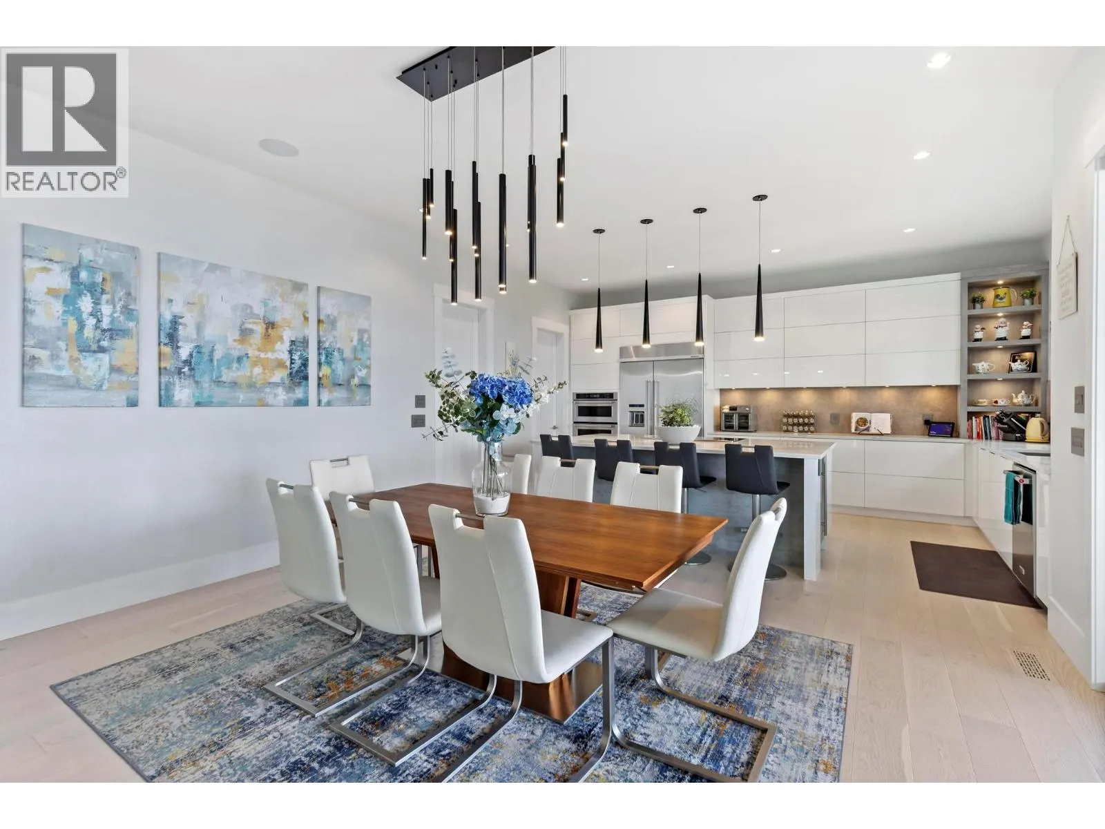 5564 Upper Mission Drive