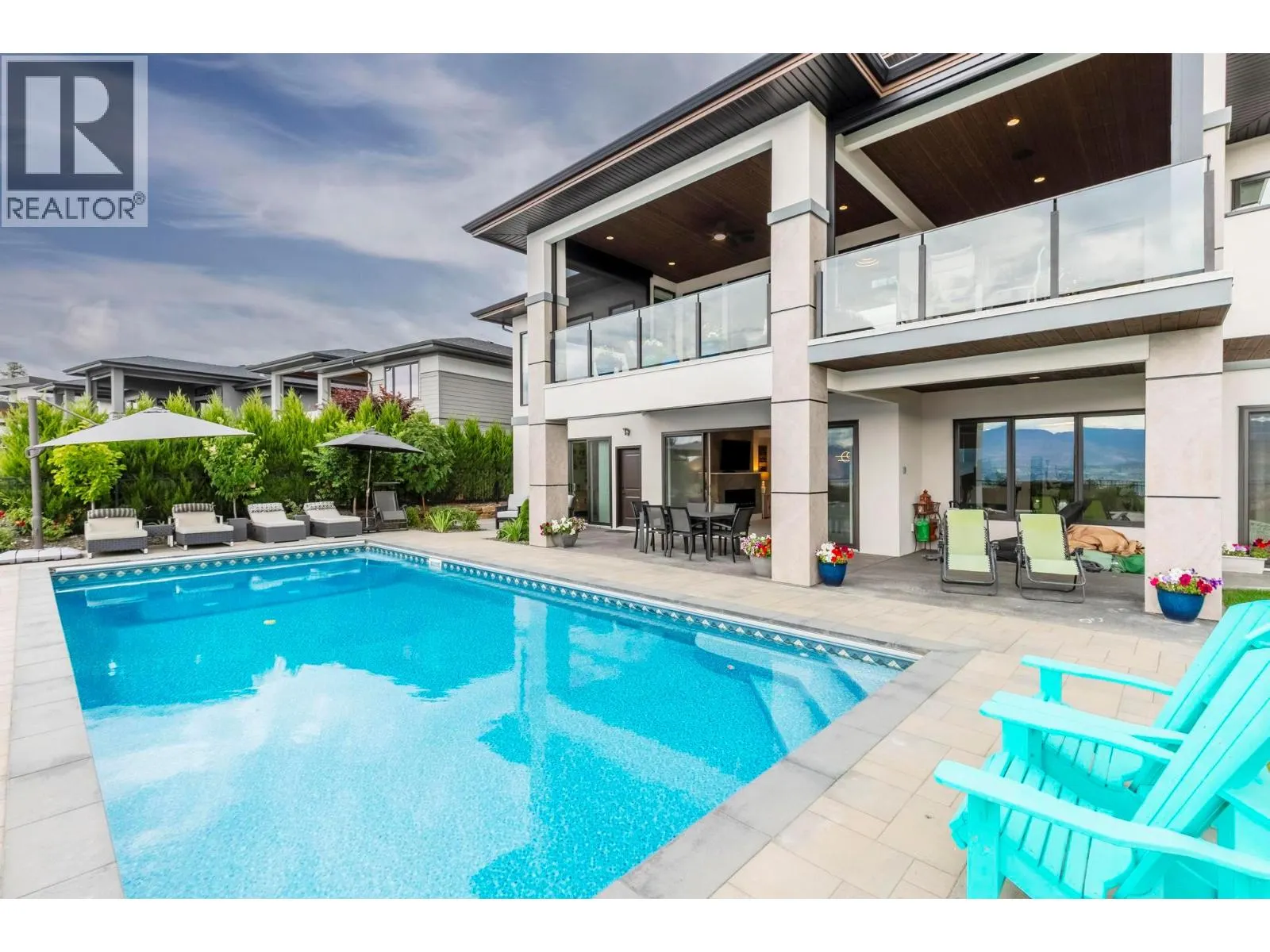 5564 Upper Mission Drive
