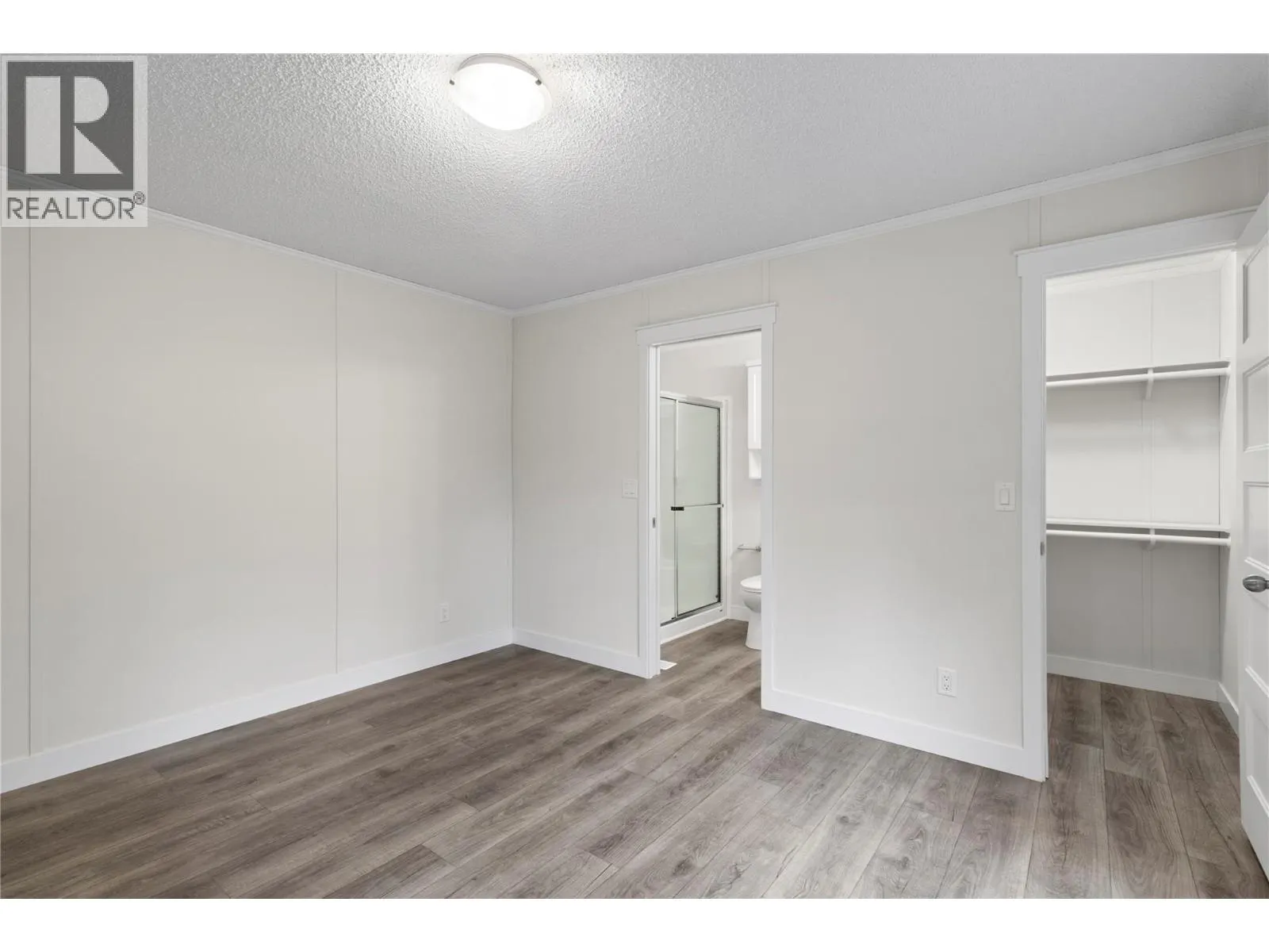 5161 63rd Avenue NE Unit# 31