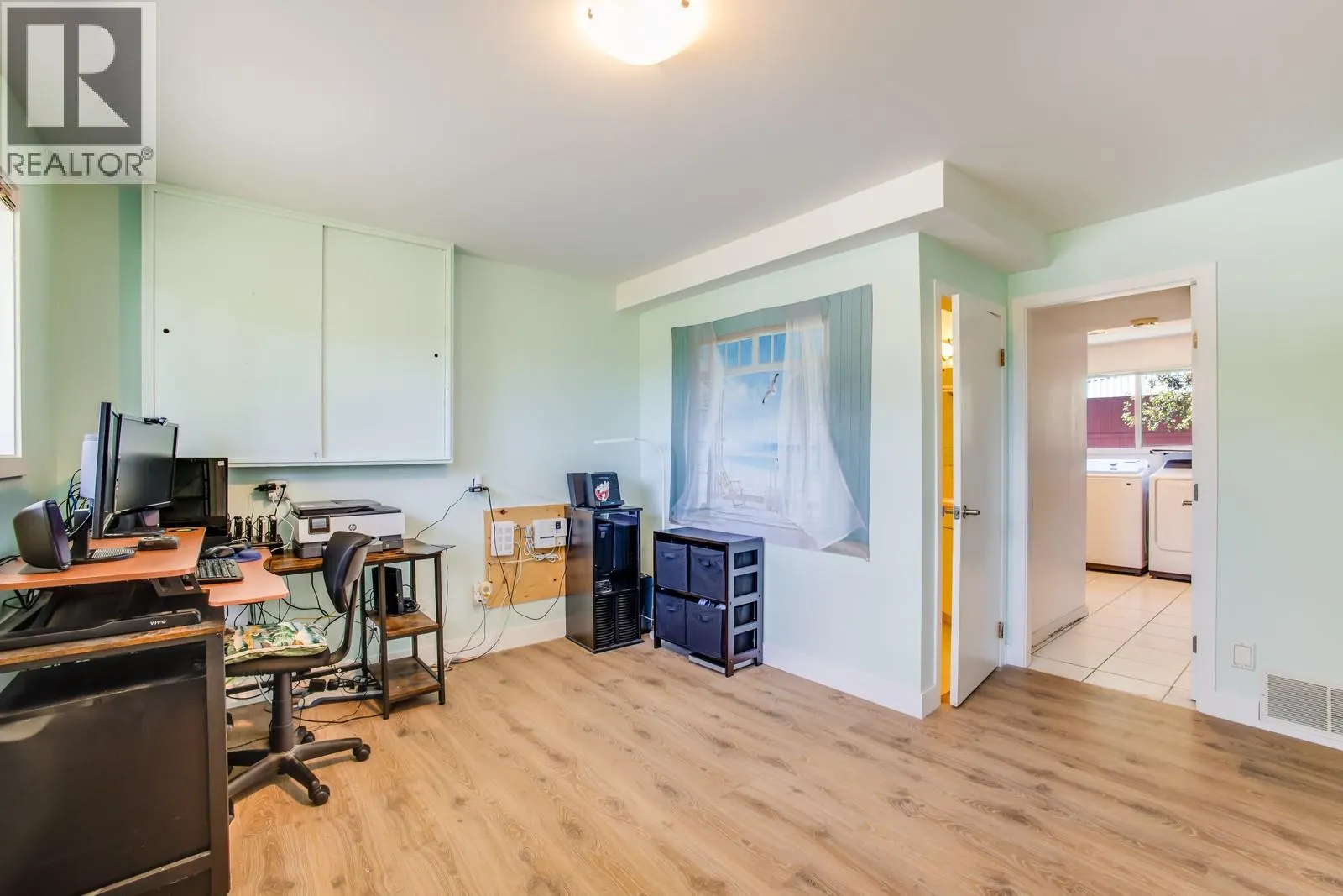 3088 Beverly Place
