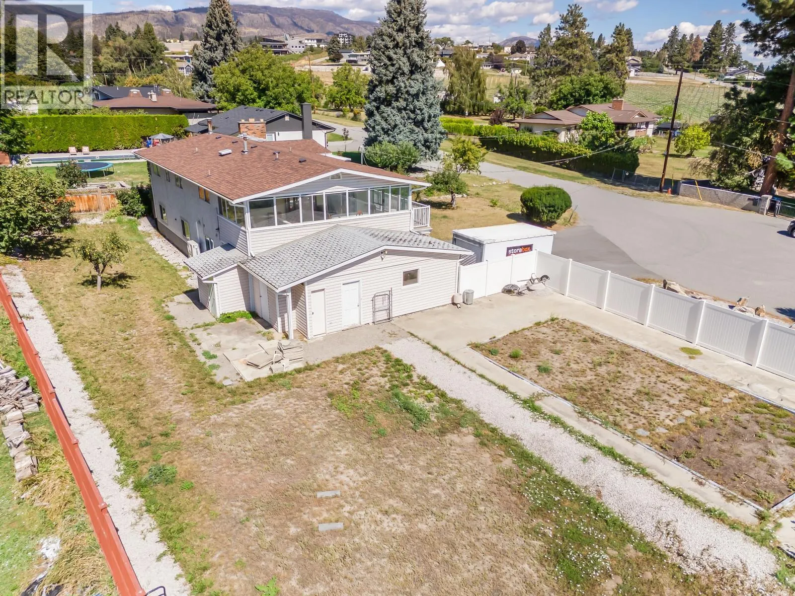 3088 Beverly Place