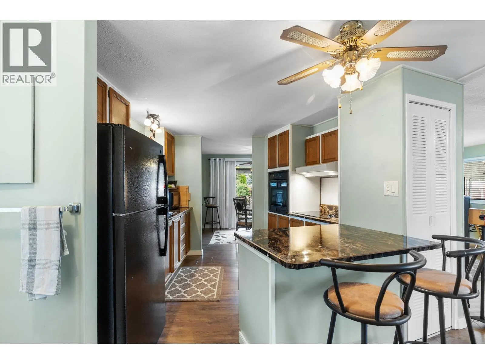 1929 97 Highway S Unit# 29