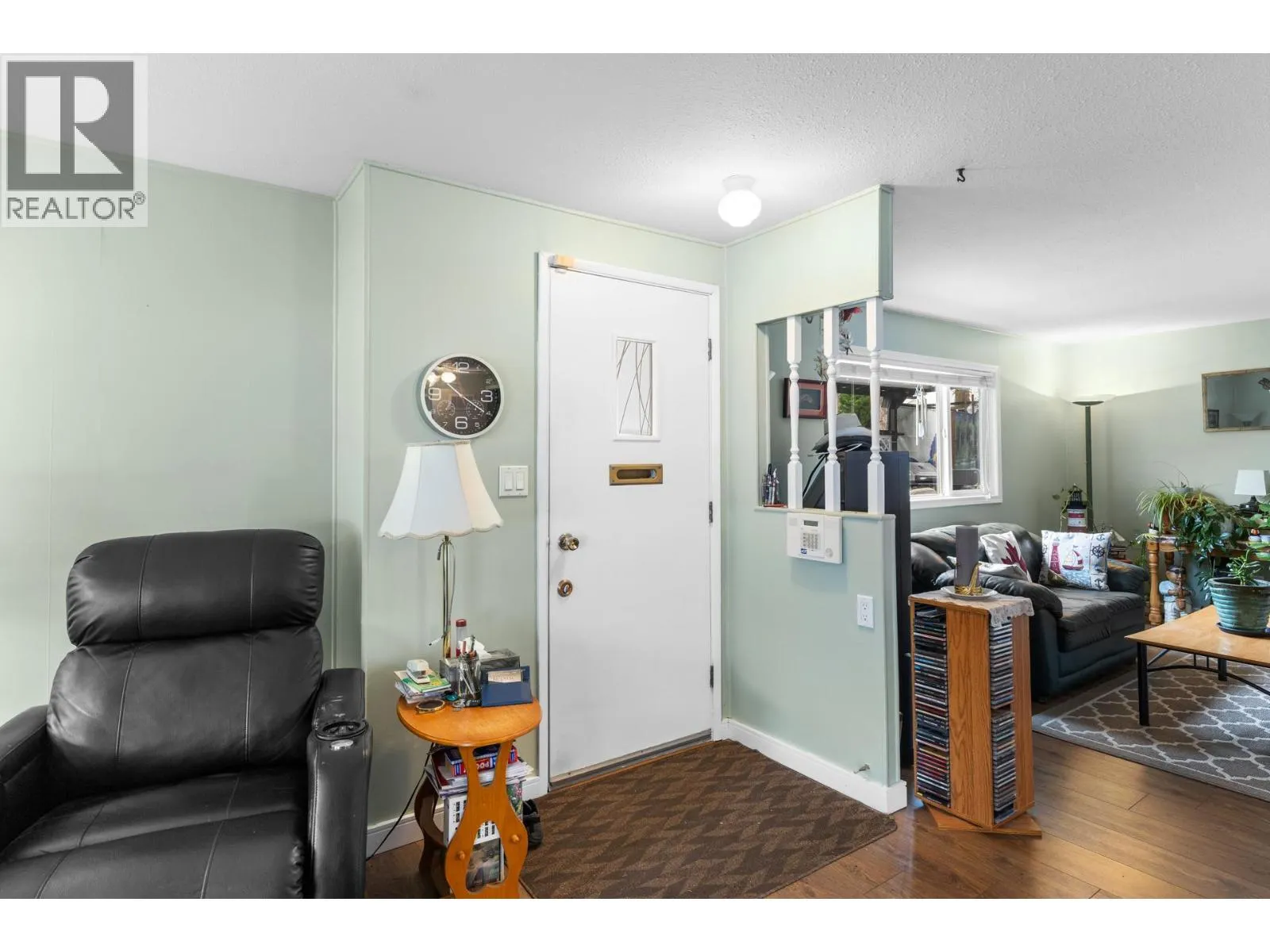 1929 97 Highway S Unit# 29