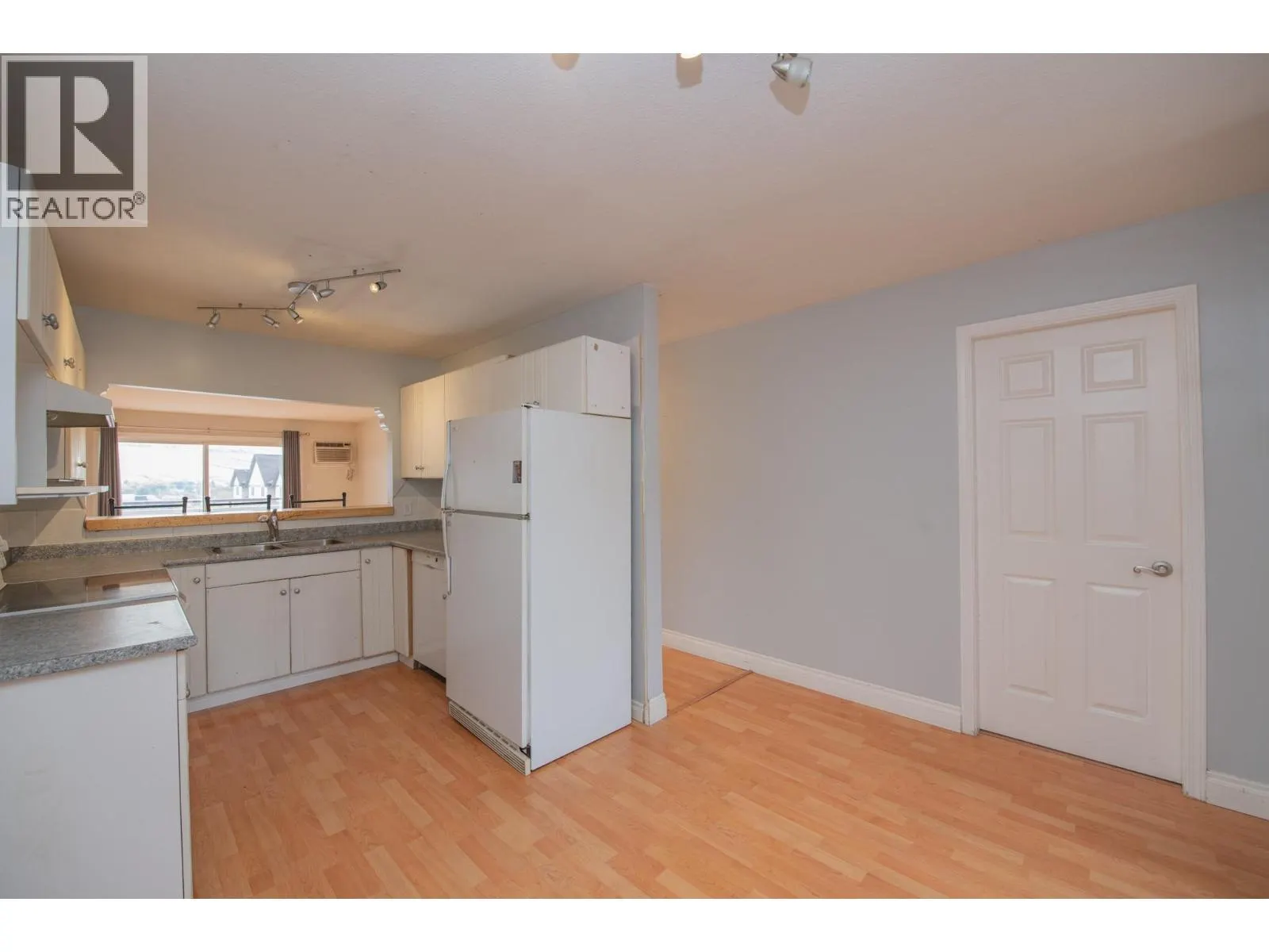 4800 Heritage Drive Unit# 15