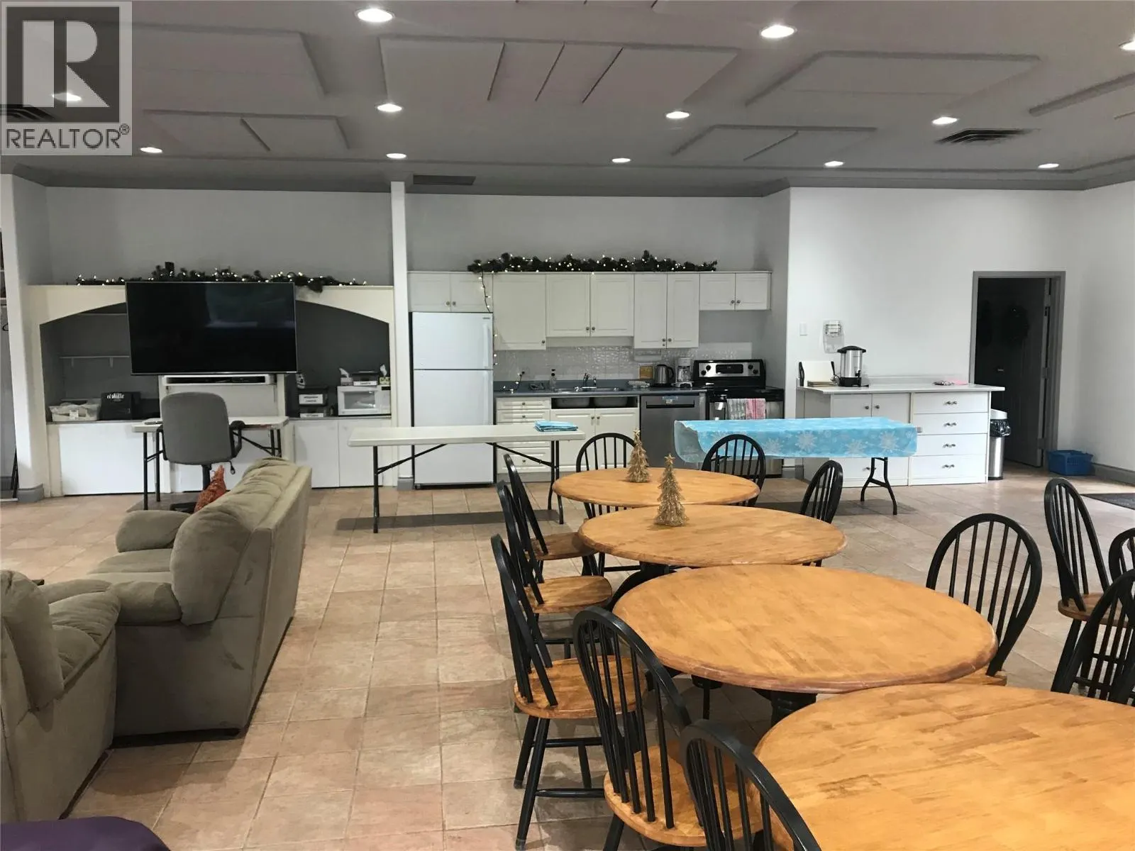 1962 Enterprise Way Unit# 113