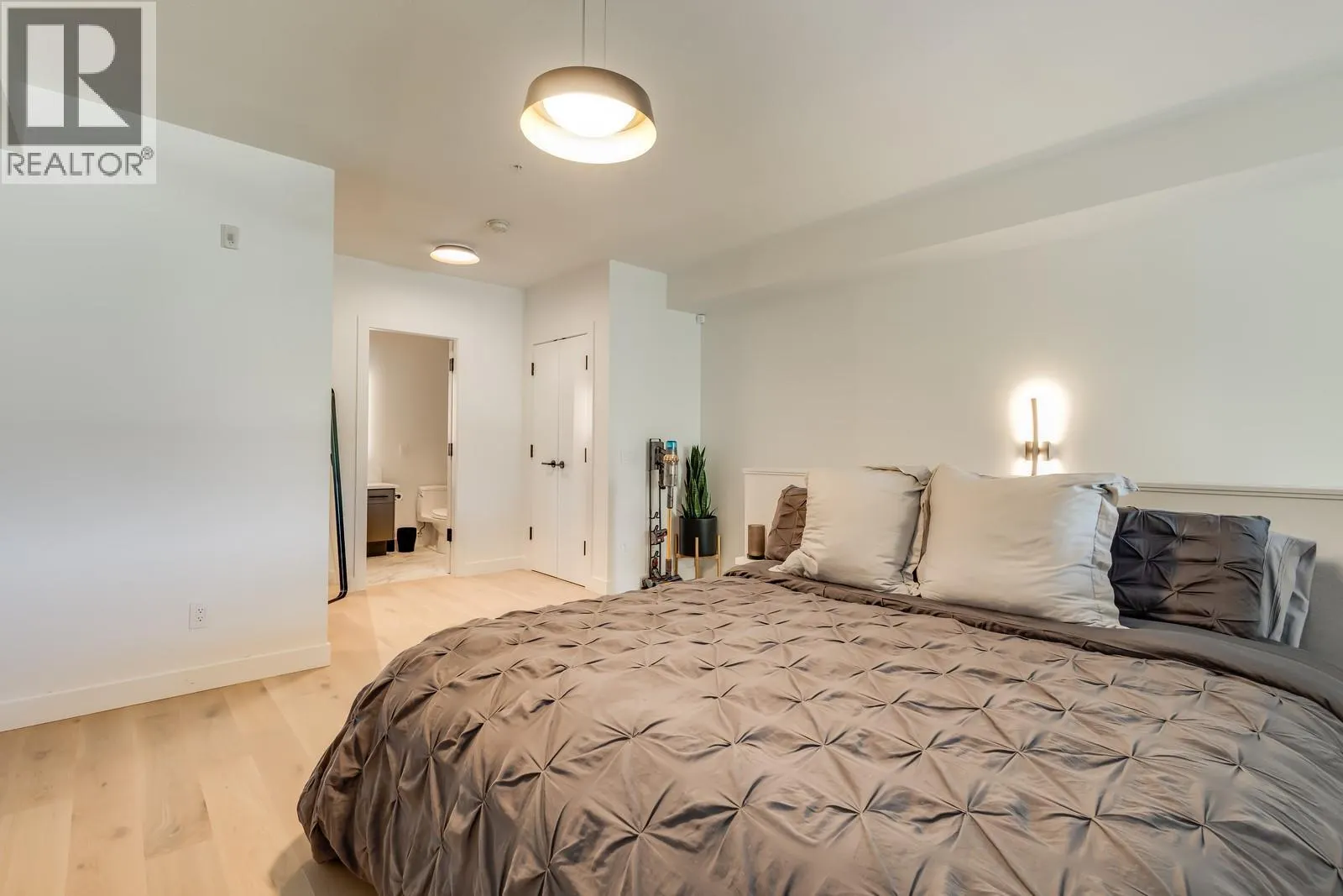 1495 Graham Street Unit# 124