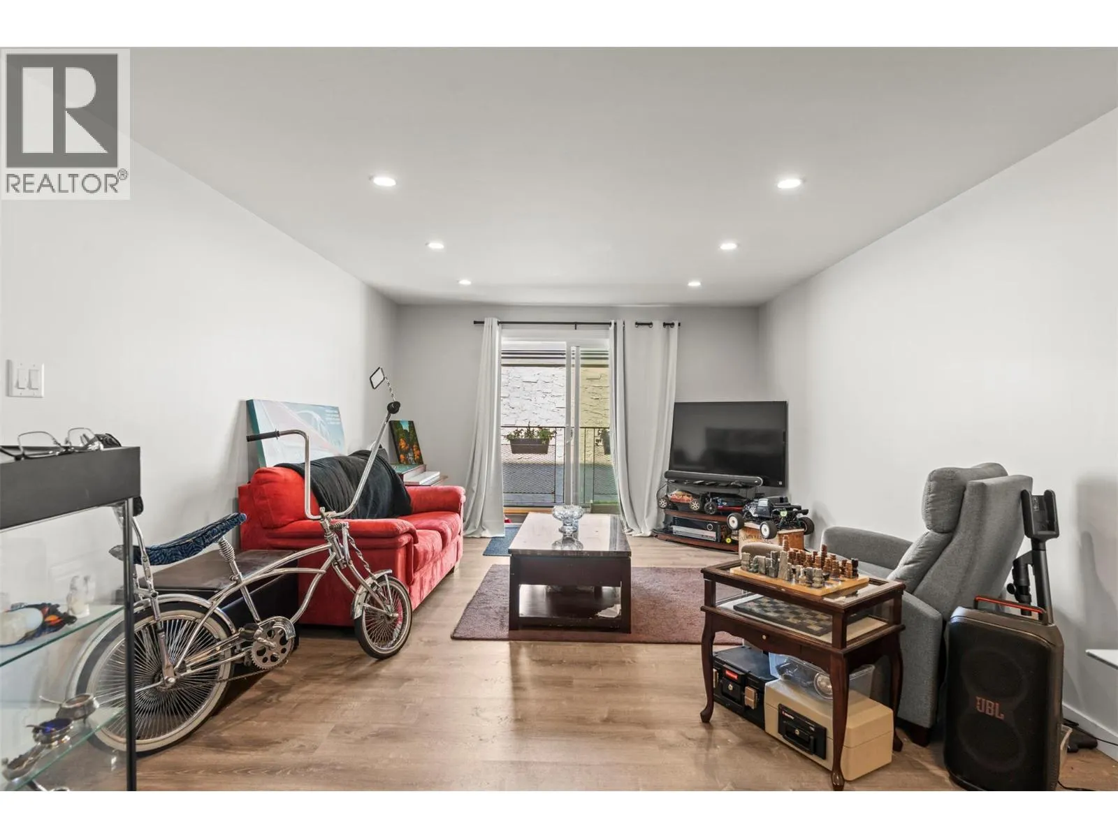 4101 Alexis Park Drive Unit# 103