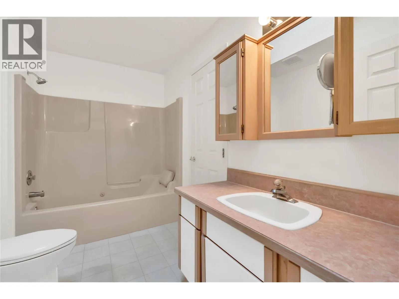 17017 SNOW Avenue Unit# 24