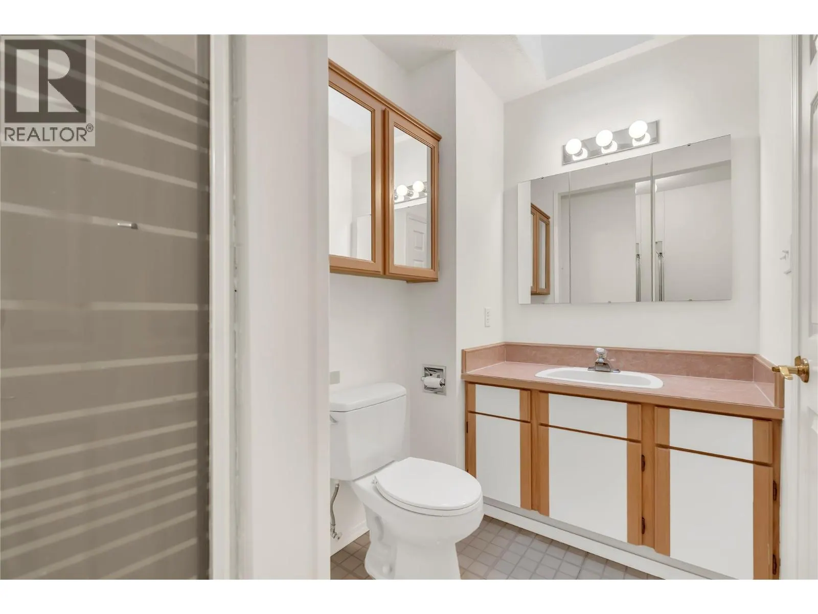 17017 SNOW Avenue Unit# 24