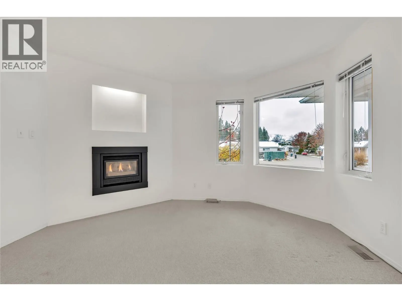 17017 SNOW Avenue Unit# 24