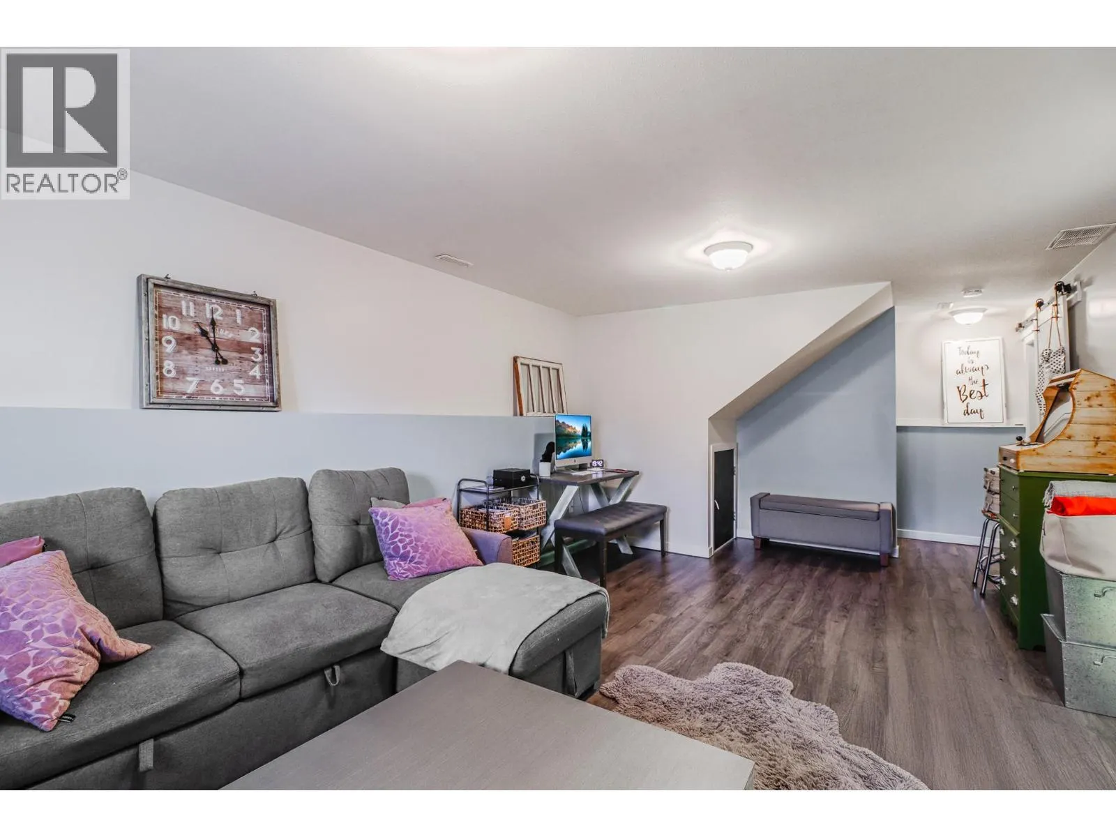 B-2516 MCLEARY Crescent N