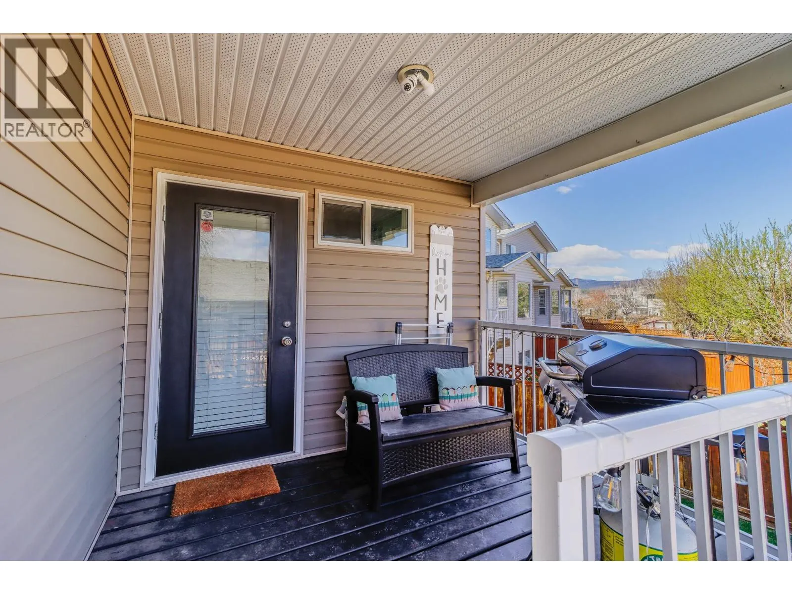 B-2516 MCLEARY Crescent N