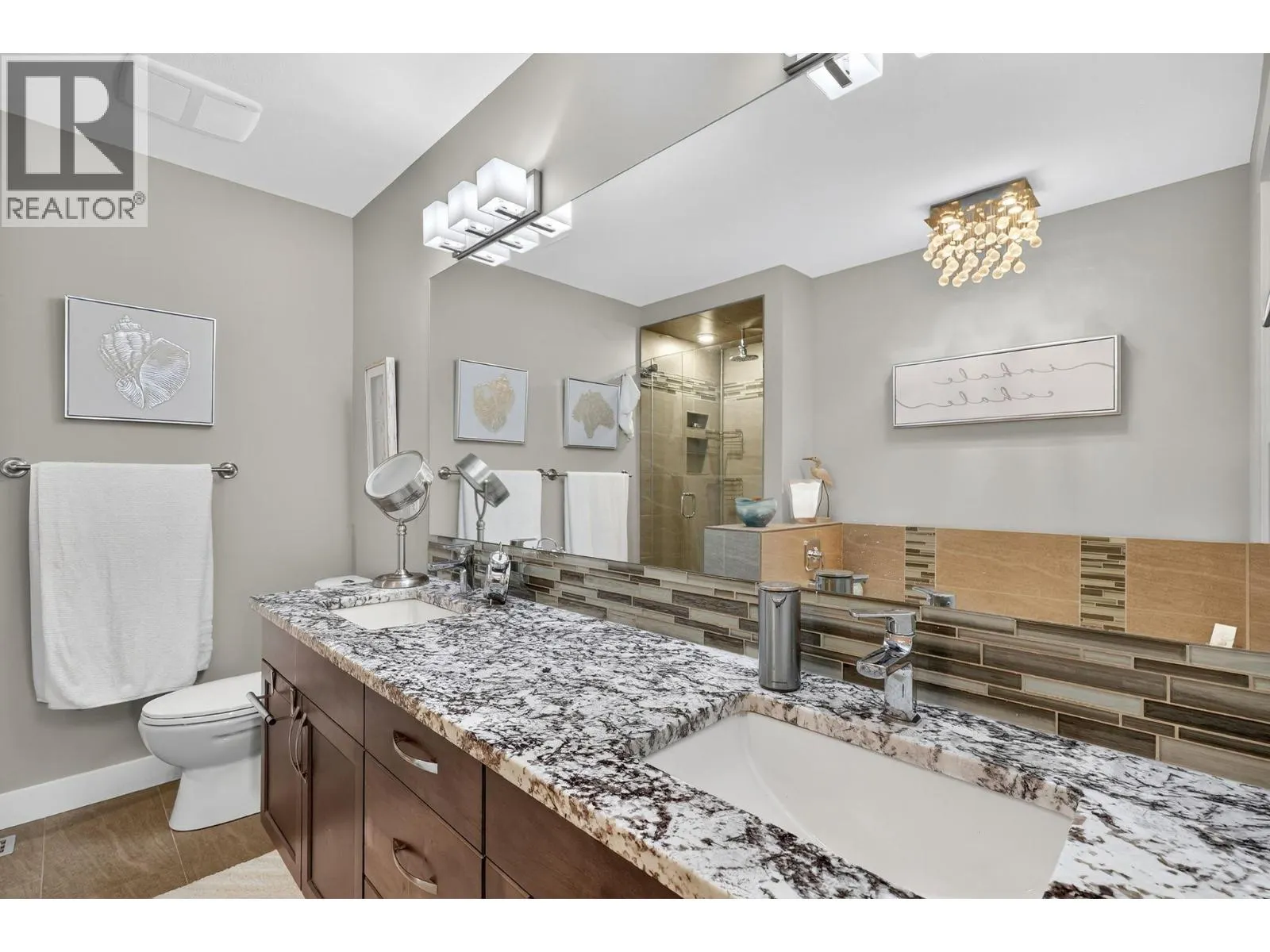 1870 Rosealee Lane Unit# 17