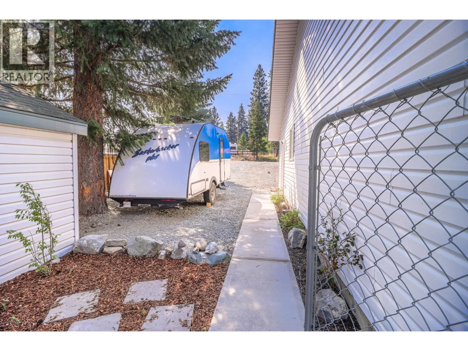 512 WILDWOOD Drive