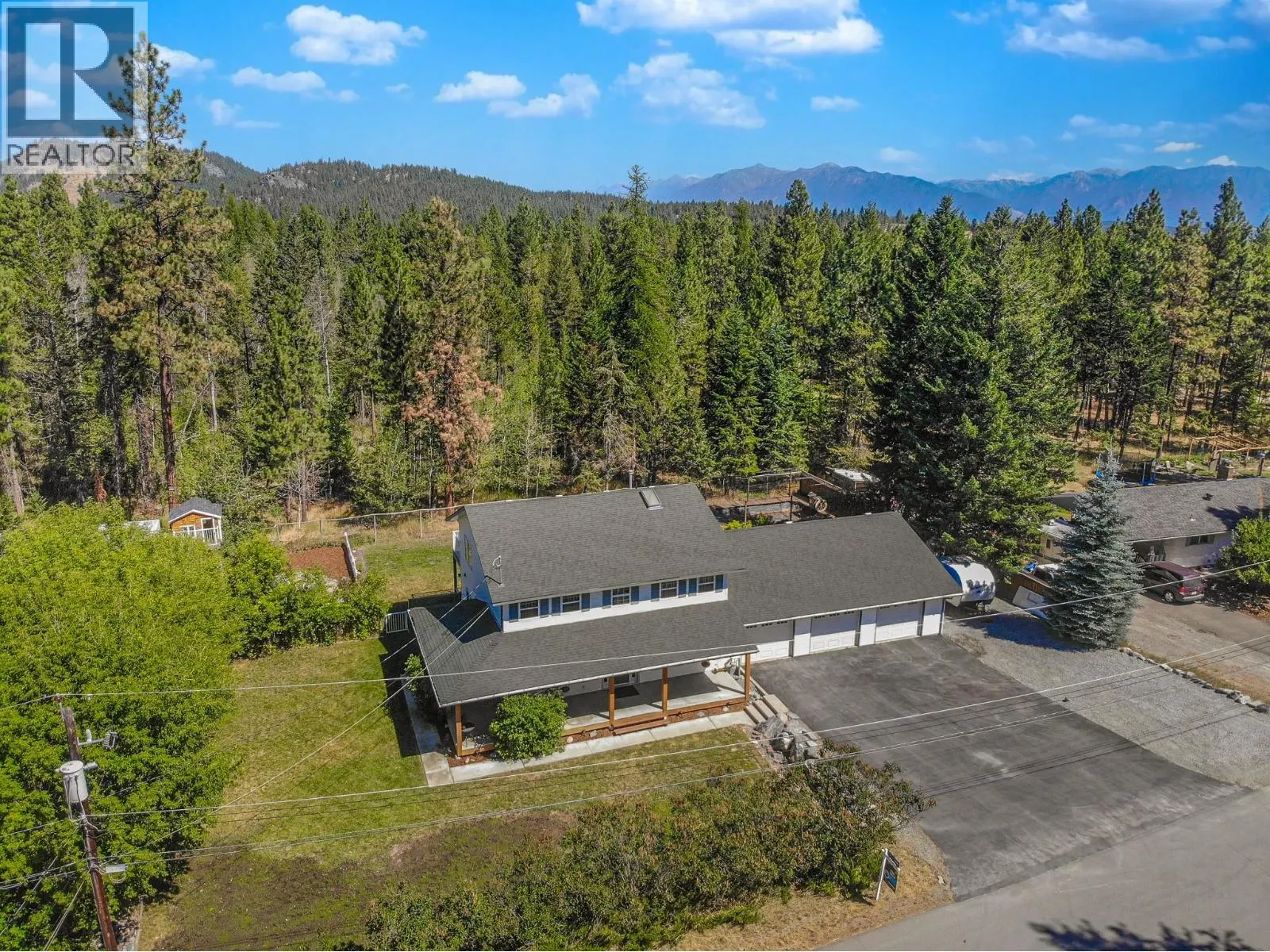 512 WILDWOOD Drive