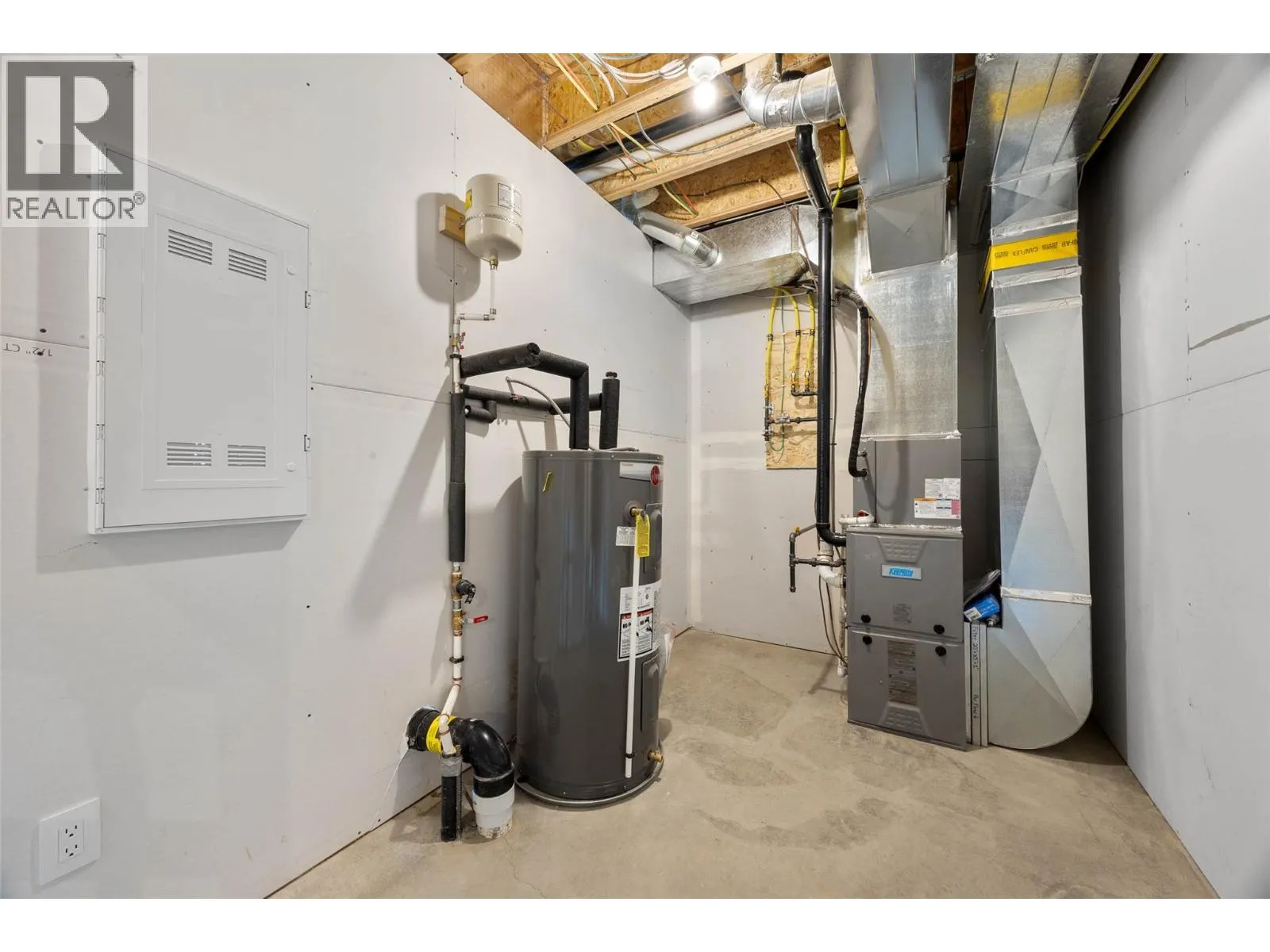 2050 Grasslands Boulevard Unit# 147