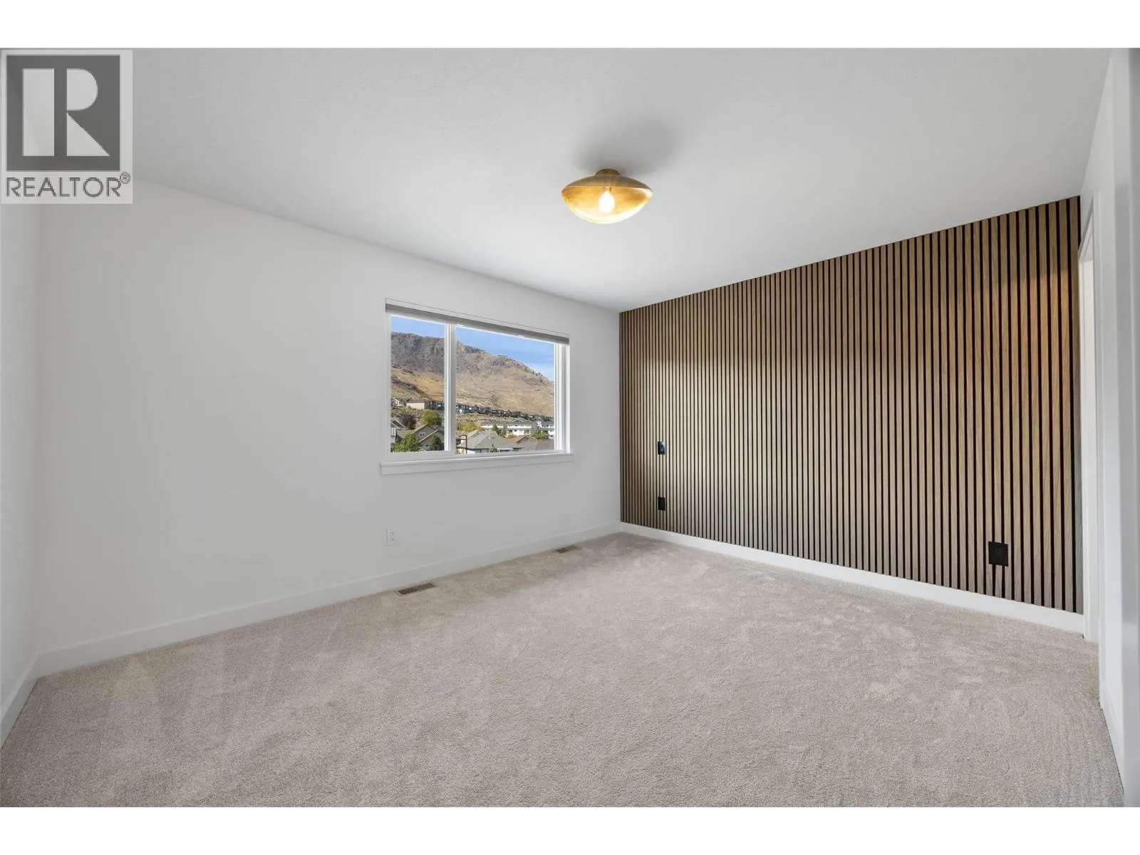 2050 Grasslands Boulevard Unit# 147