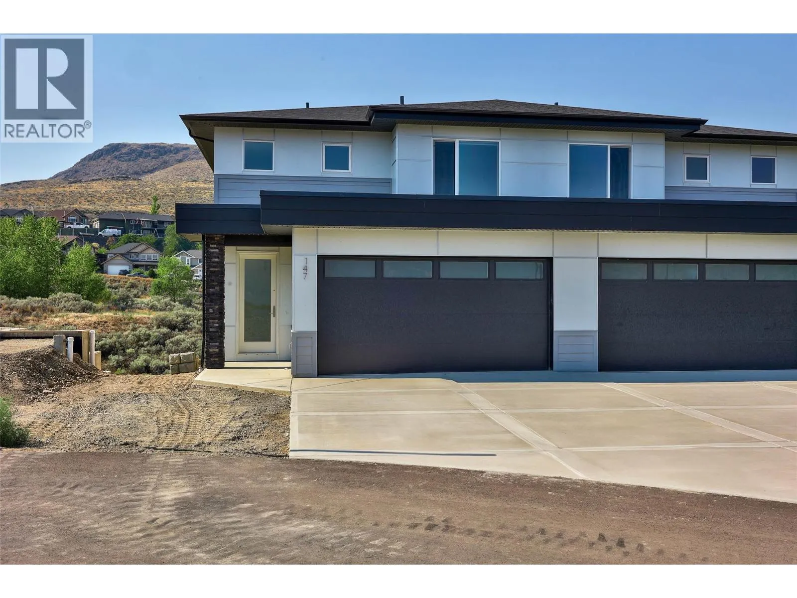 2050 Grasslands Boulevard Unit# 147