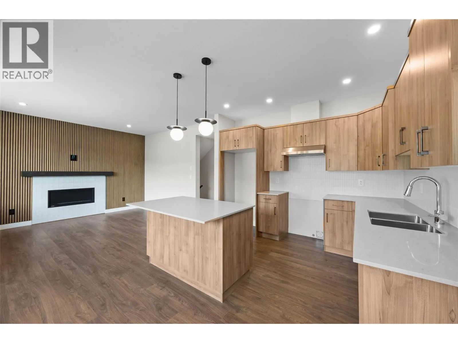 2050 Grasslands Boulevard Unit# 148