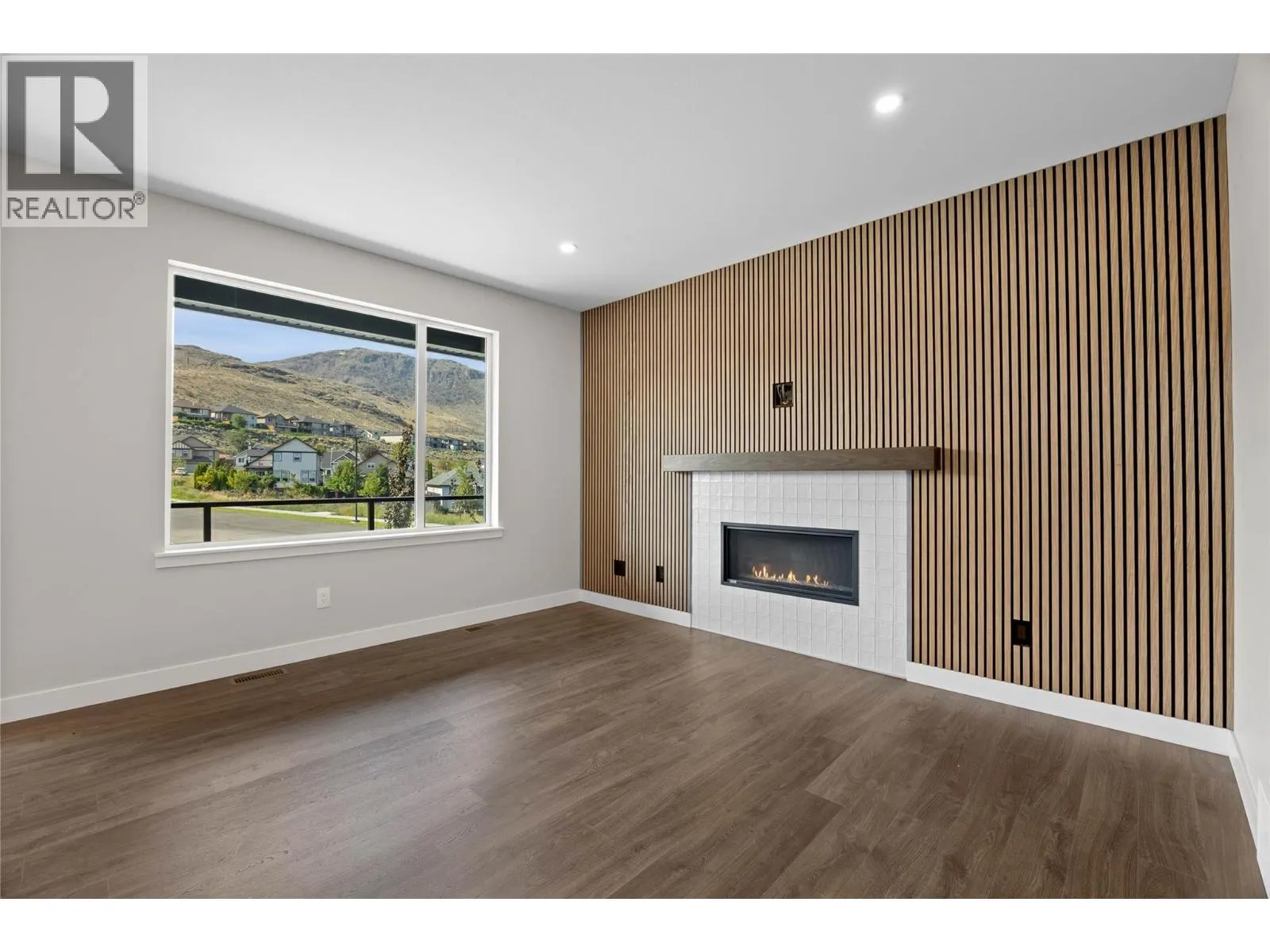 2050 Grasslands Boulevard Unit# 148