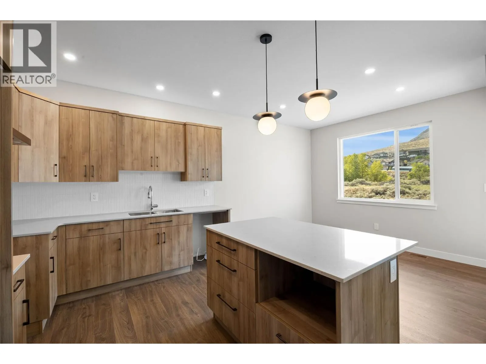 2050 Grasslands Boulevard Unit# 148