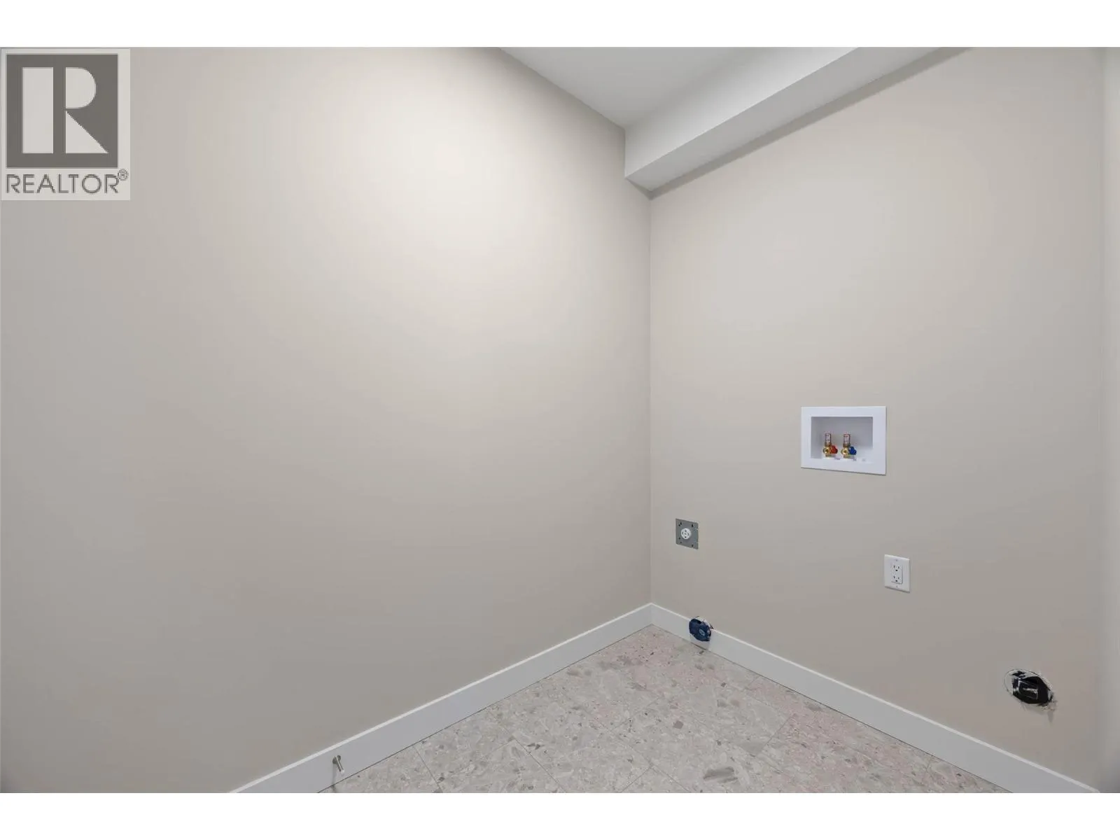 2050 Grasslands Boulevard Unit# 148