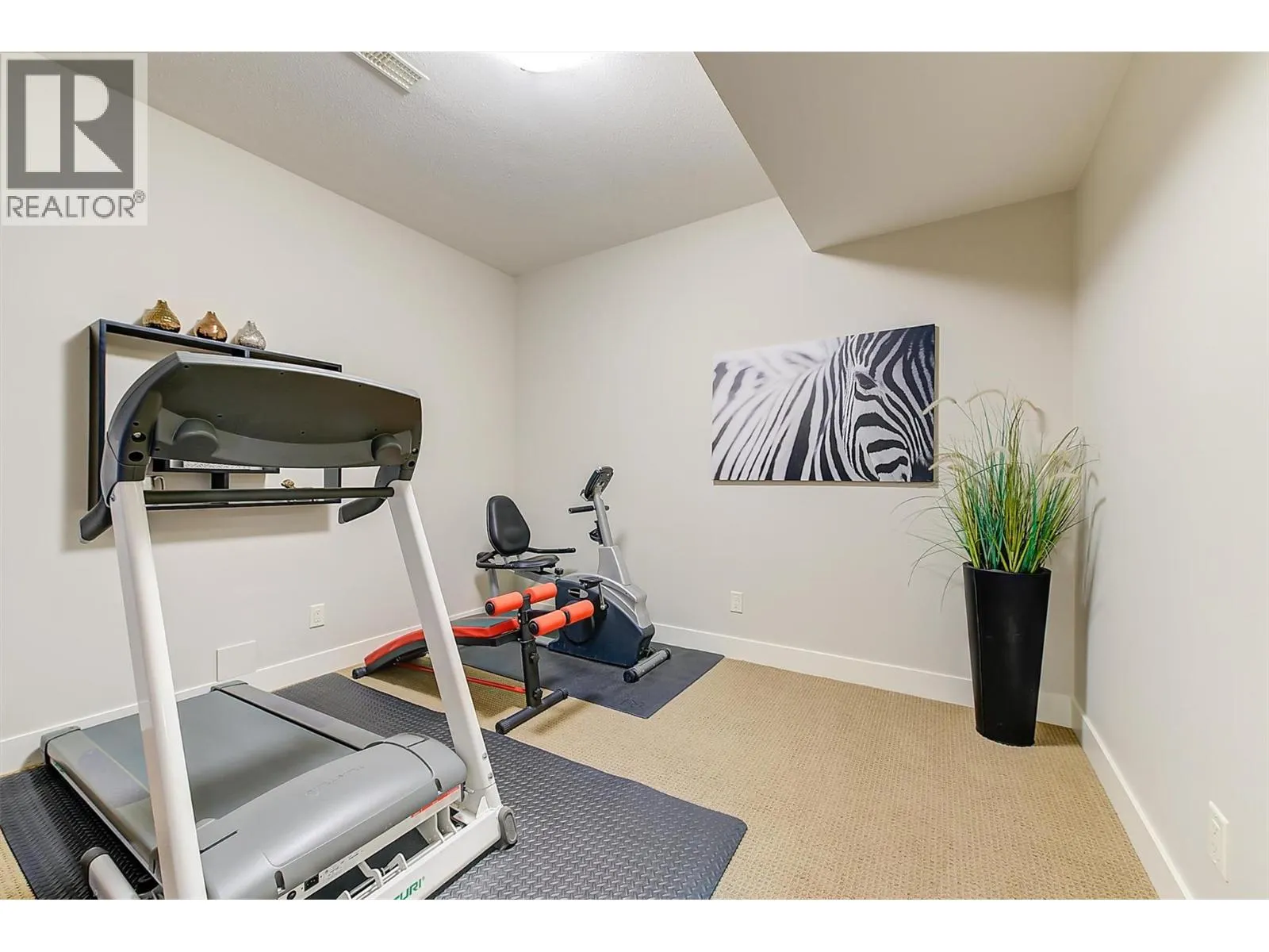 #1 1865 Begbie Road