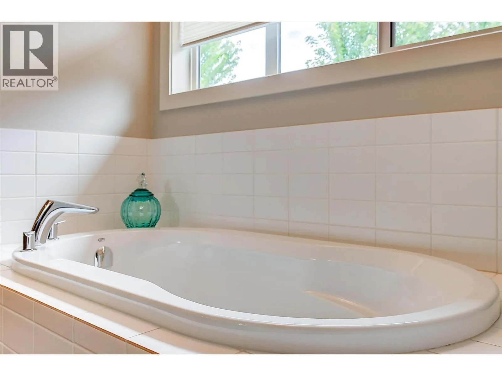 #1 1865 Begbie Road