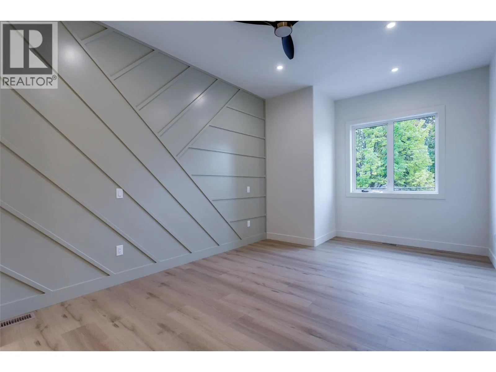 970 Lawson Avenue Unit# 2 Lot# 12