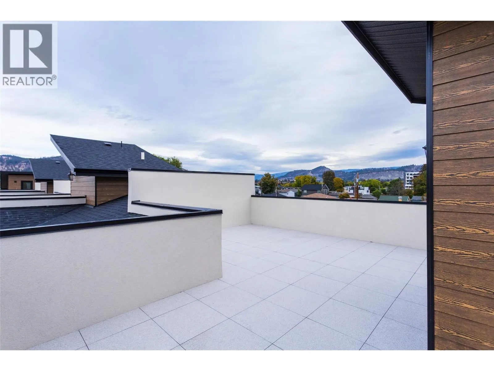 970 Lawson Avenue Unit# 2 Lot# 12