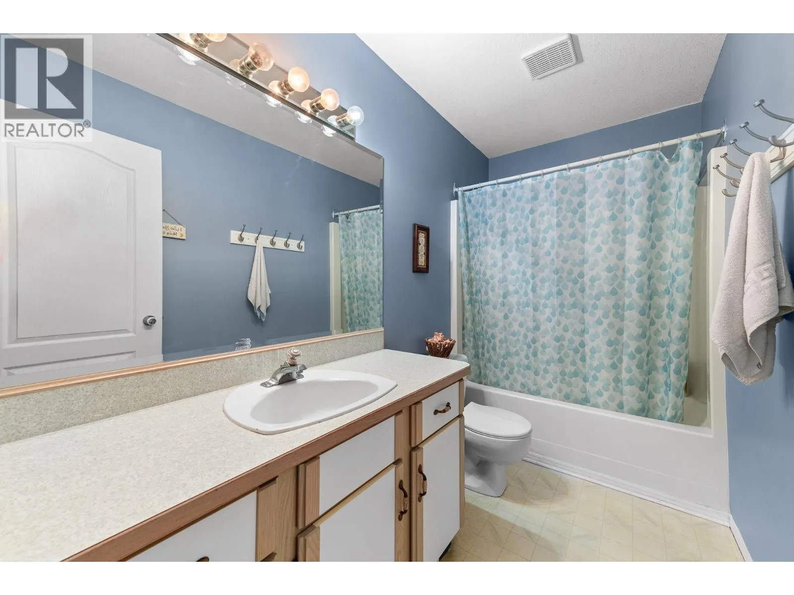 3257 JUNIPER Drive