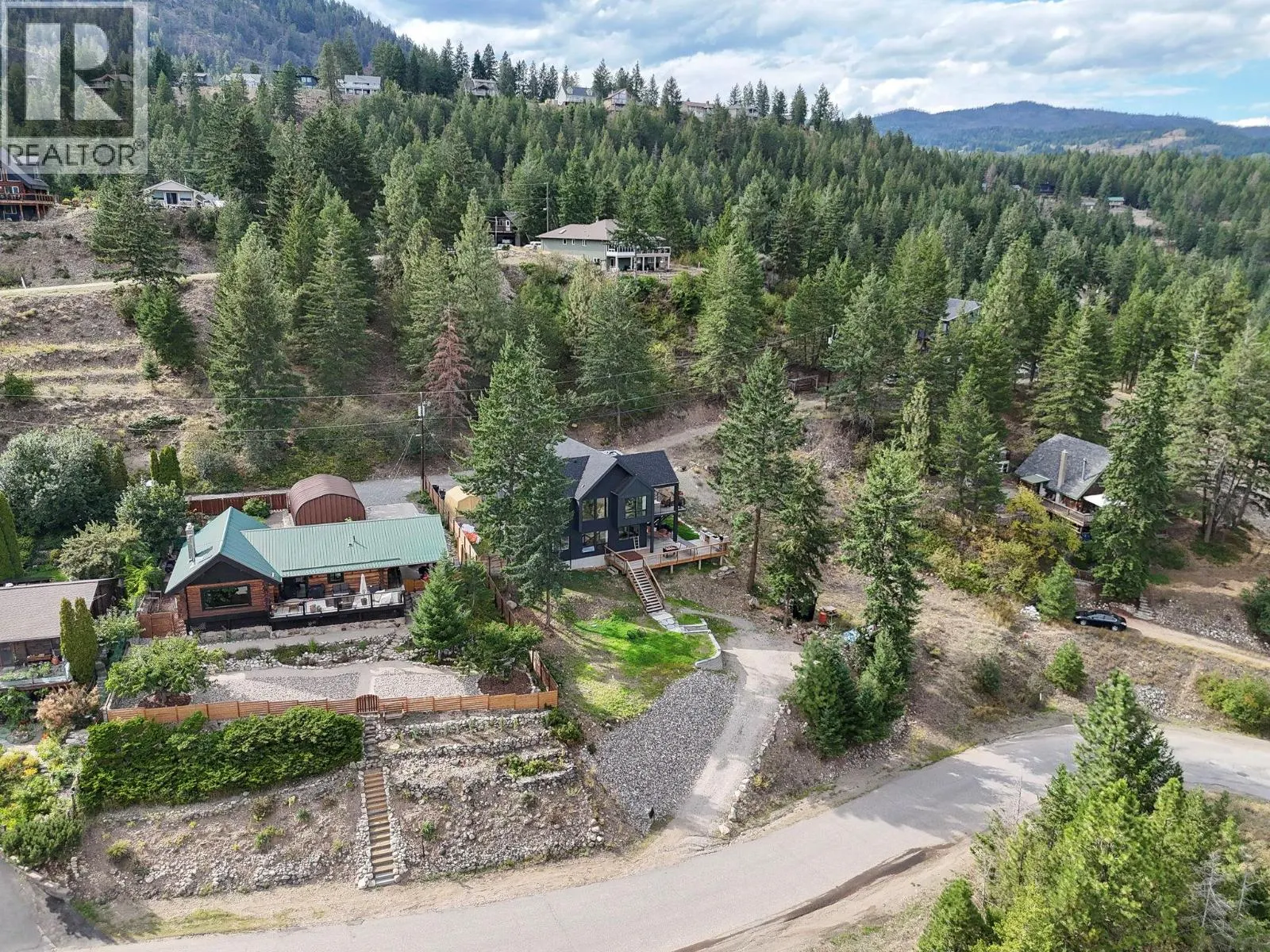 10 Valley Drive