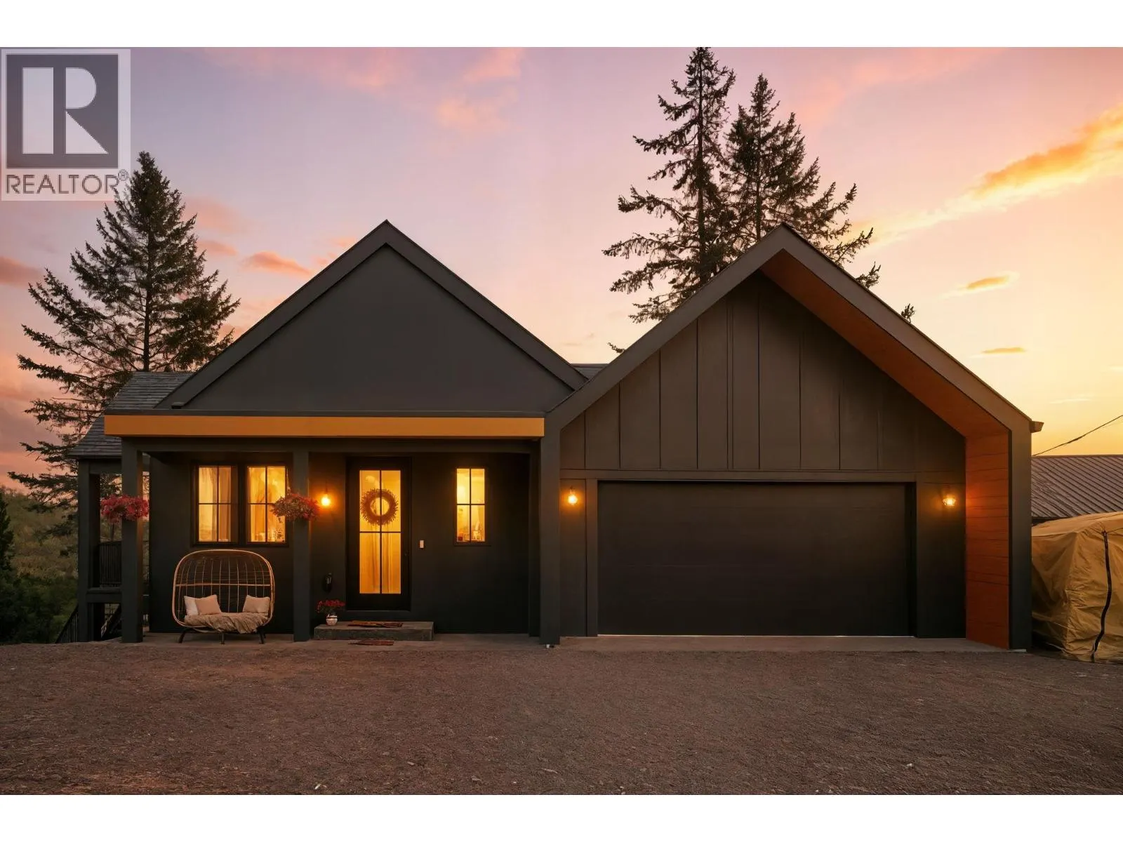 10 Valley Drive