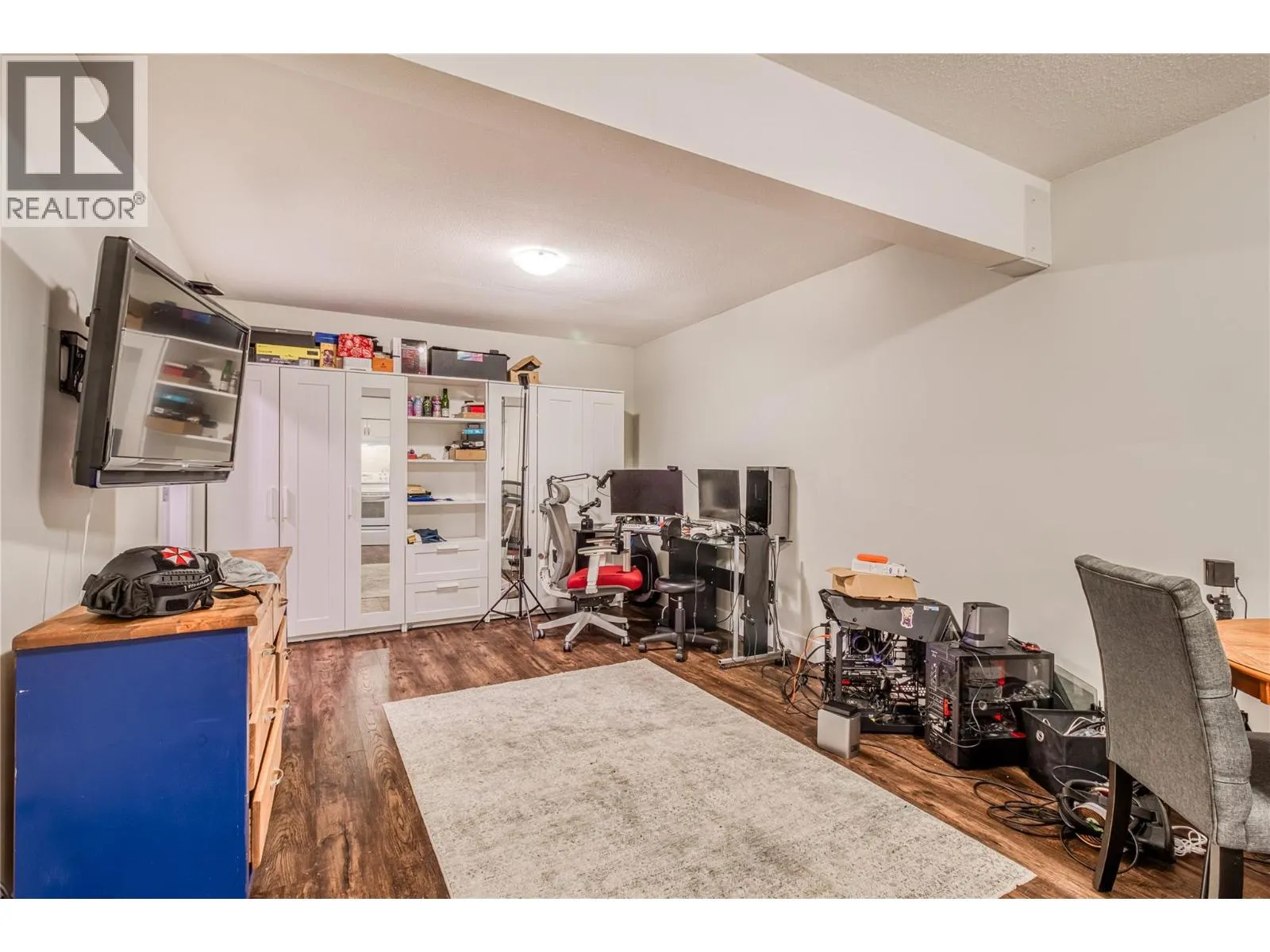 1604 Kloppenburg Road